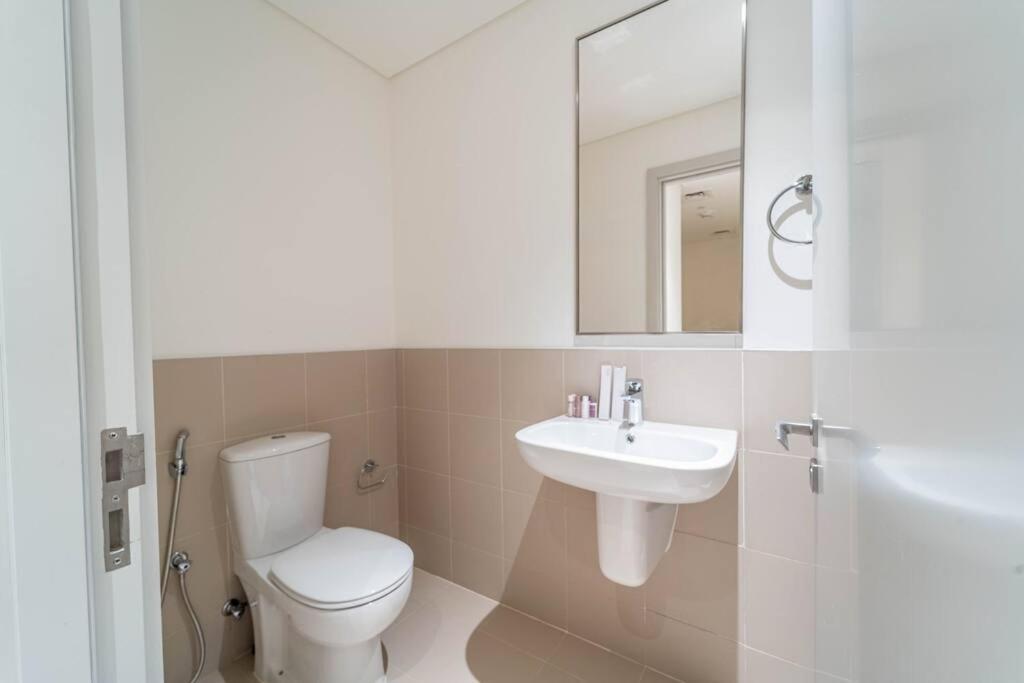 Apartment First Class 3br With Marina & Palm View Dubai