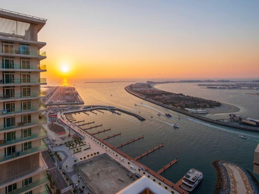 Apartment First Class 3br With Marina & Palm View