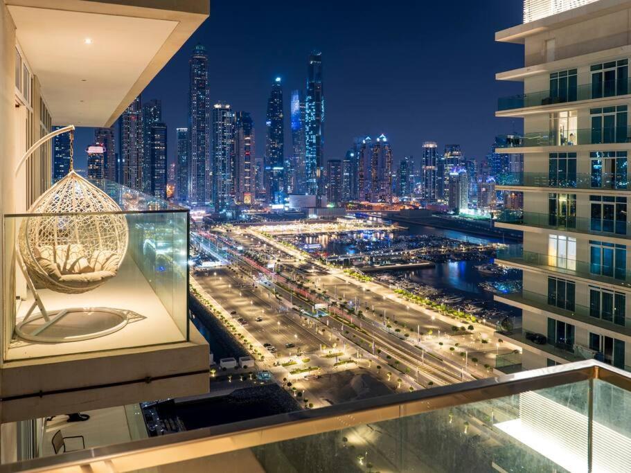 First Class 3br With Marina & Palm View *