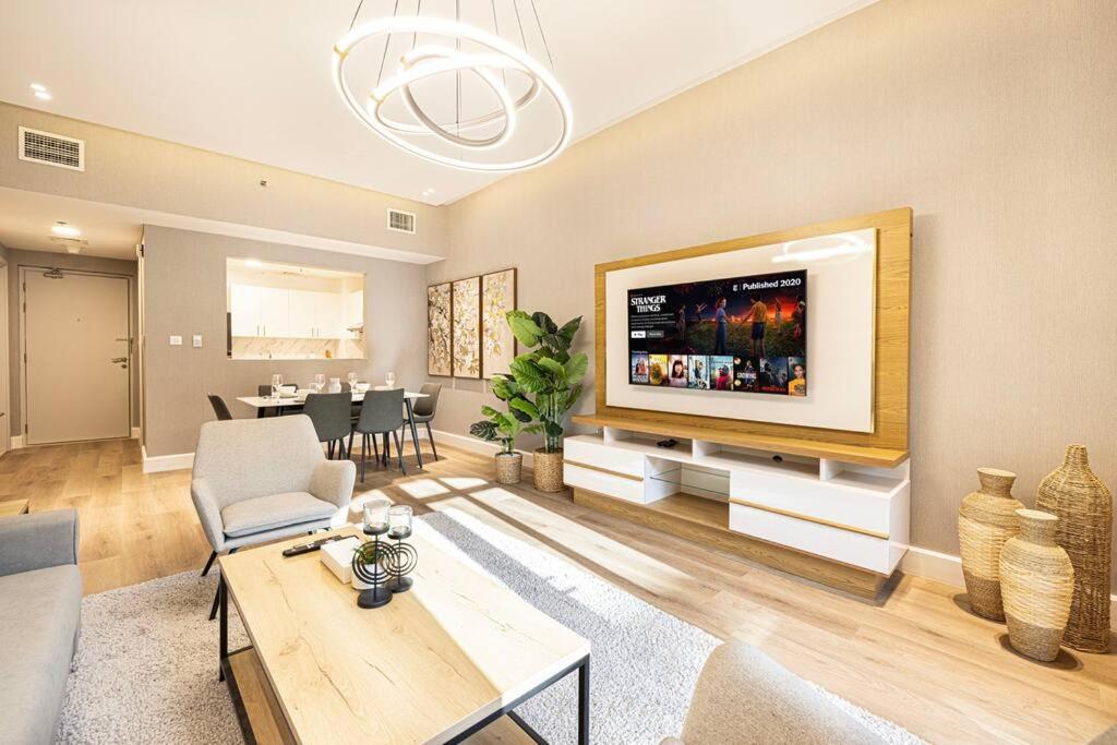 Prime Jvc Retreat 1-bed In Summer Season Community