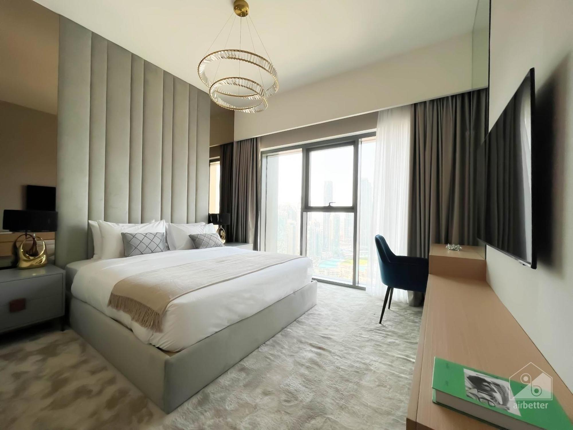 Luxury Burj Royale Balcony Burj Khalifa View
