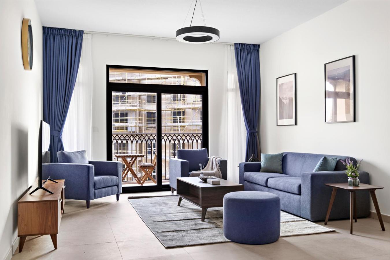 Stonetree - Luxury 1br - Location For Tourist Apartment Dubai