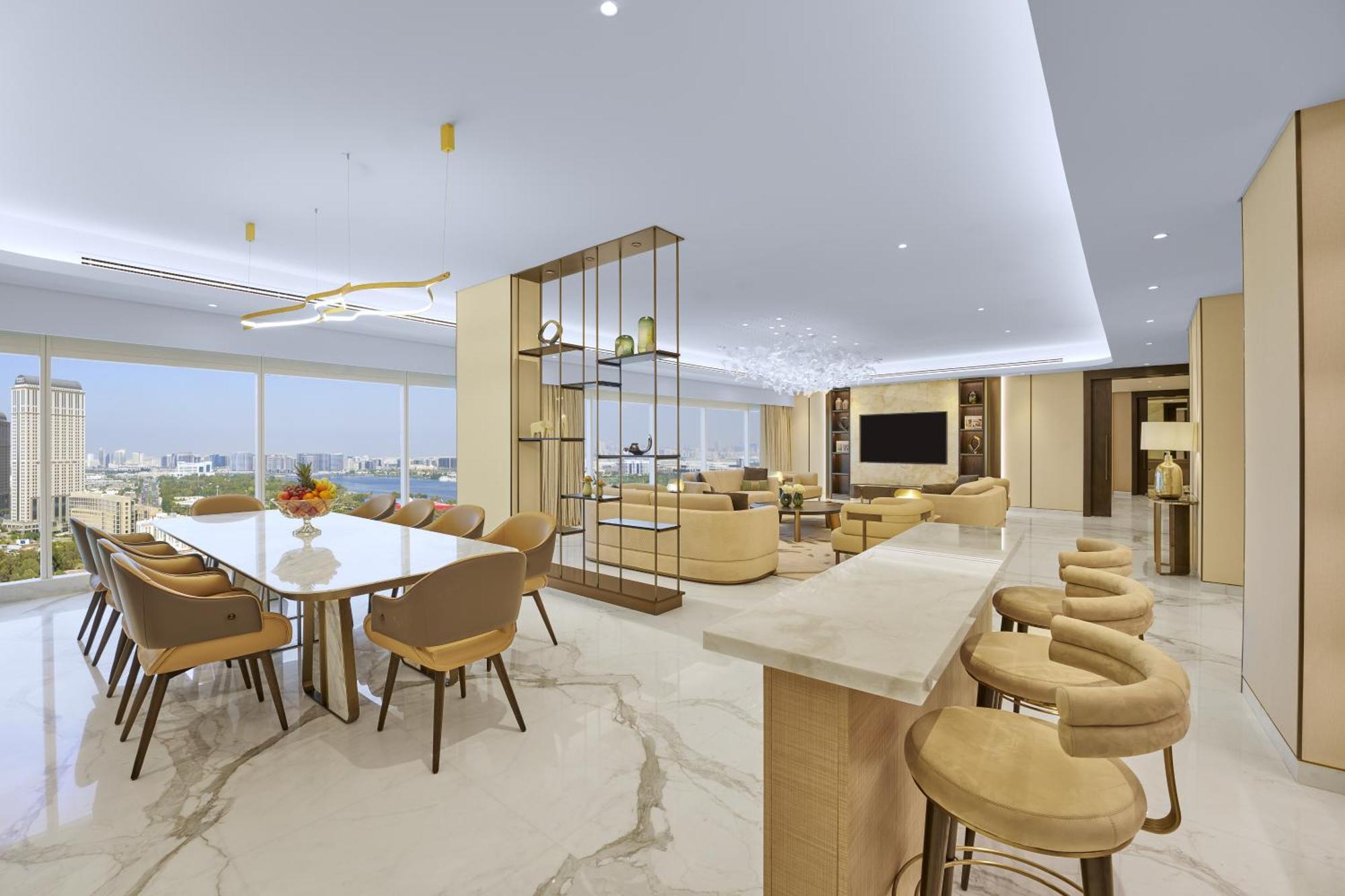 Grand Hyatt 5*