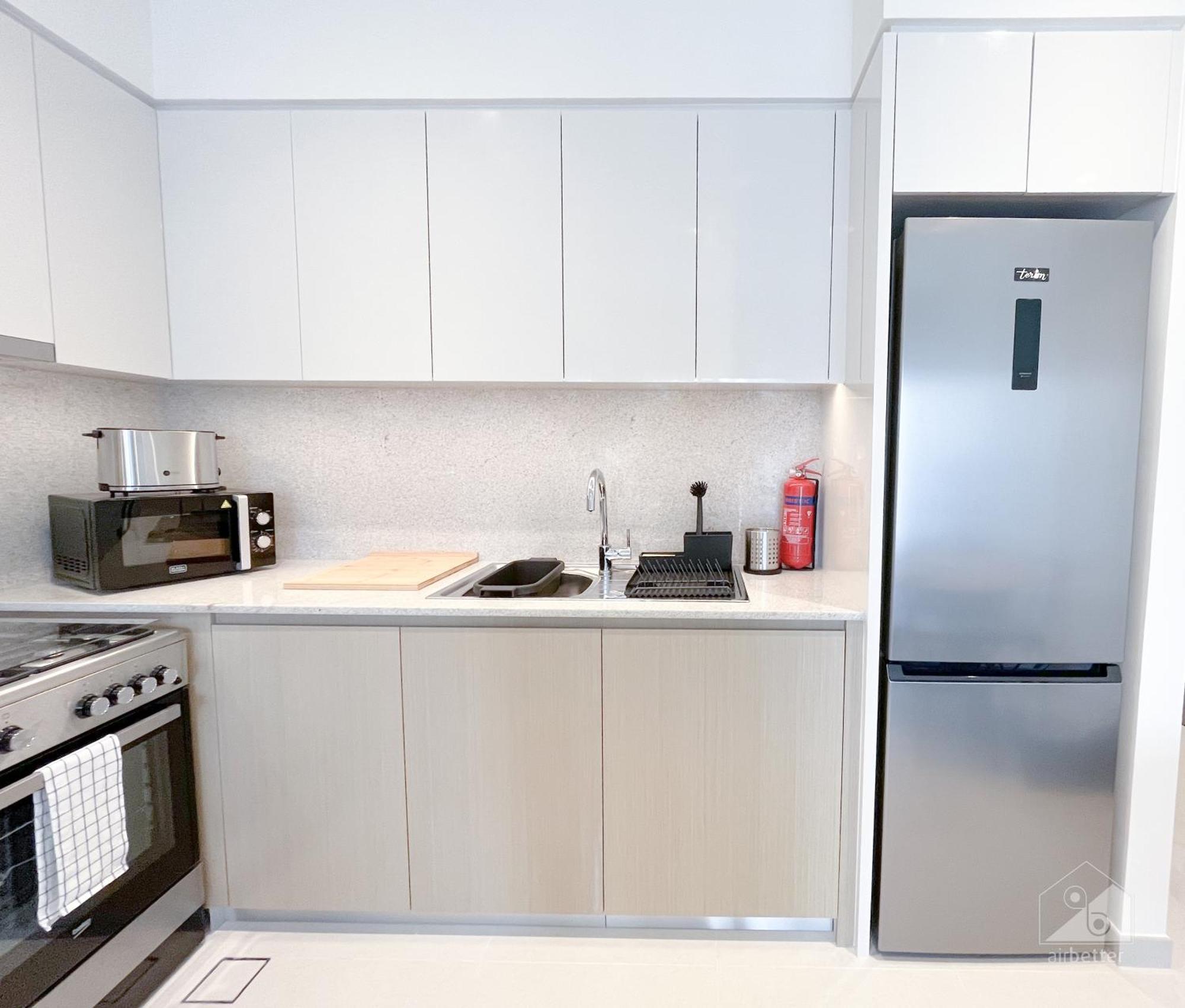 Apartment Luxury Burj Royale Modern Apt With Balcony *