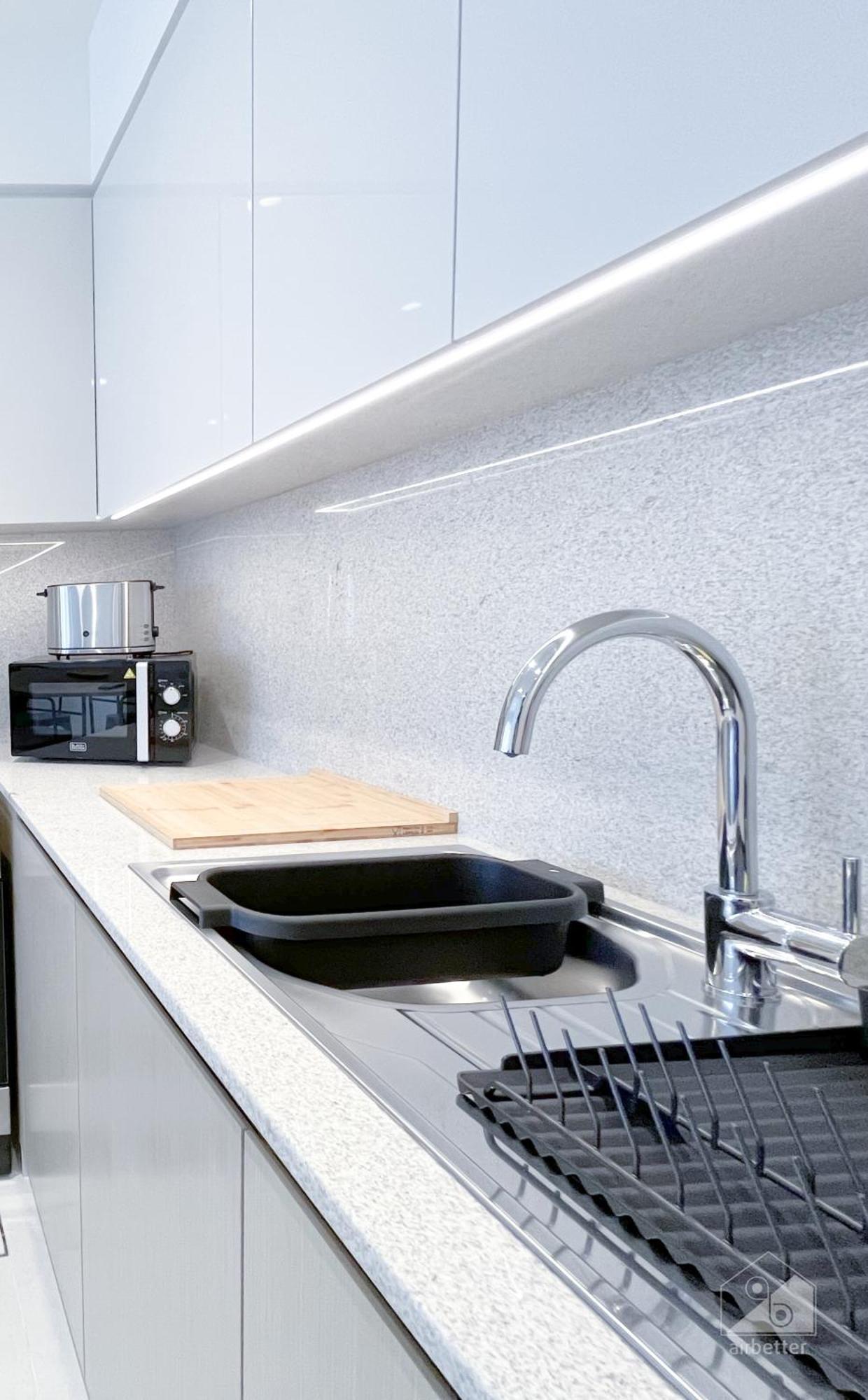 Luxury Burj Royale Modern Apt With Balcony Apartment
