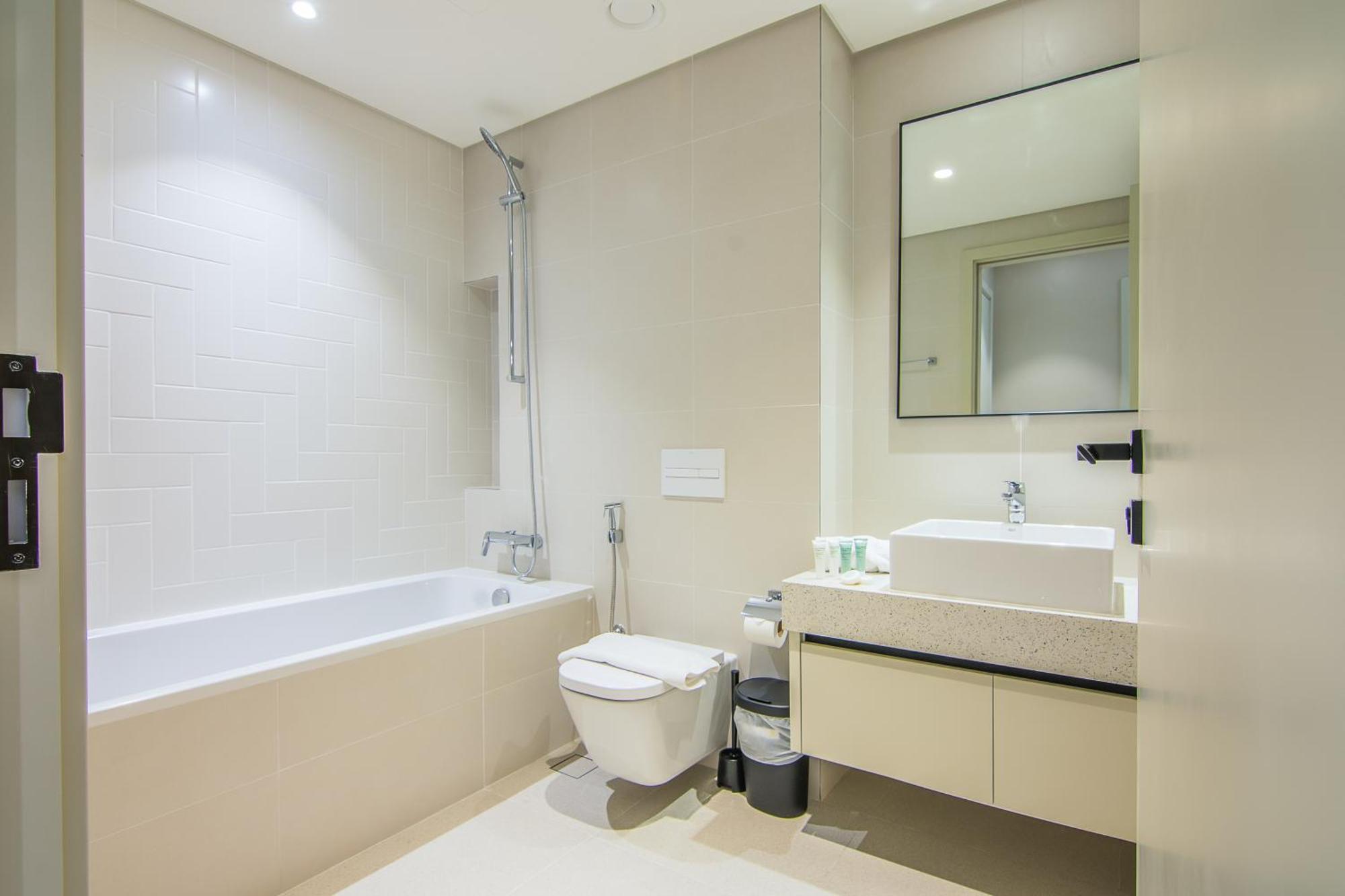 Apartment Elegant 1br With Private Marina Vista *