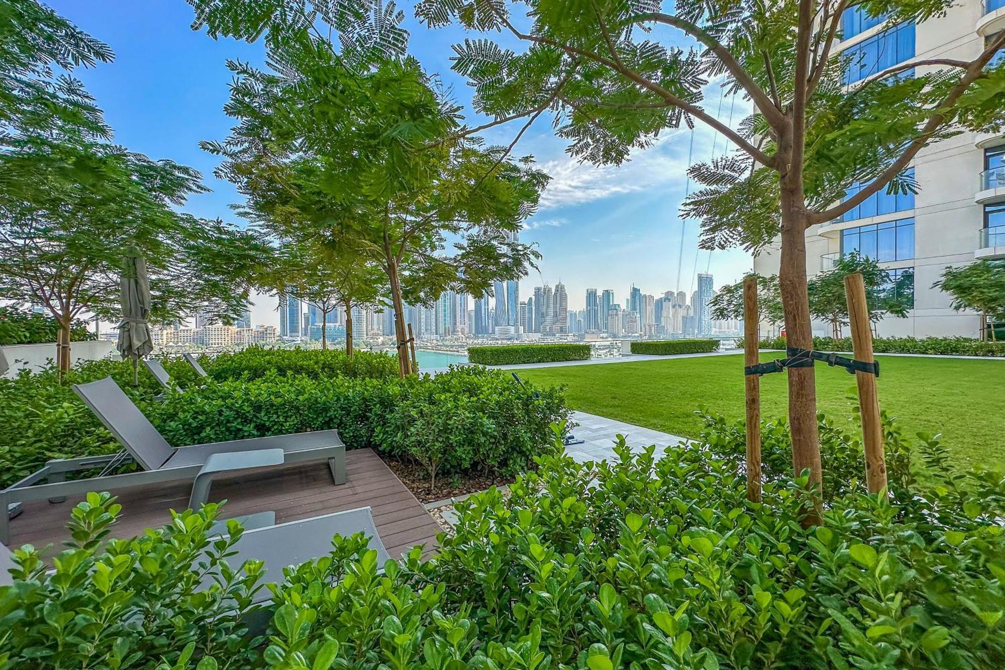 Elegant 1br With Private Marina Vista Apartment *