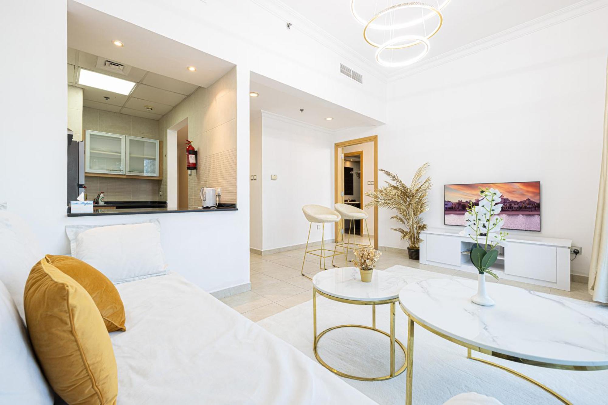Apartment Luxury 1 Bedroom Full Marina View, Sleeps 5, 1 Min To Metro Dubai