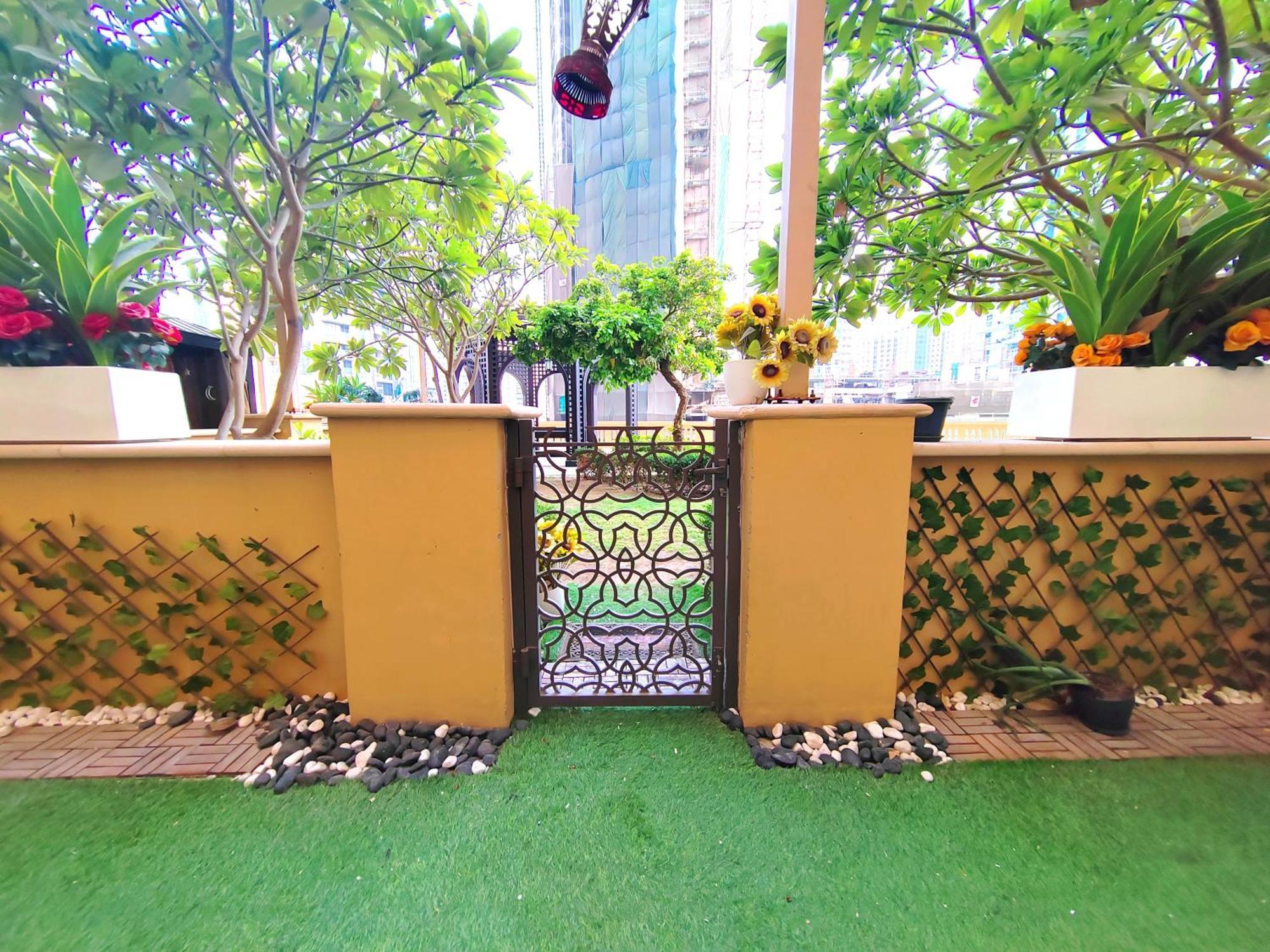 4-bedroom With Huge Private Garden On Jbr Villa *