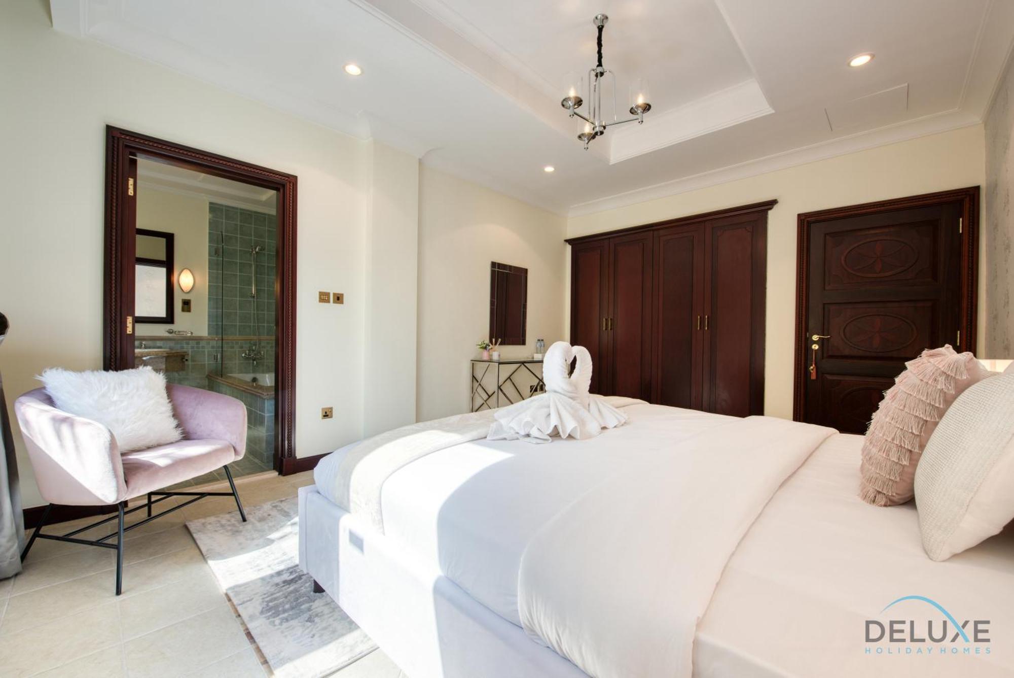 Prestigious 5br With Assistant And Private Pool In Frond O Palm Jumeirah By Deluxe Apartment *