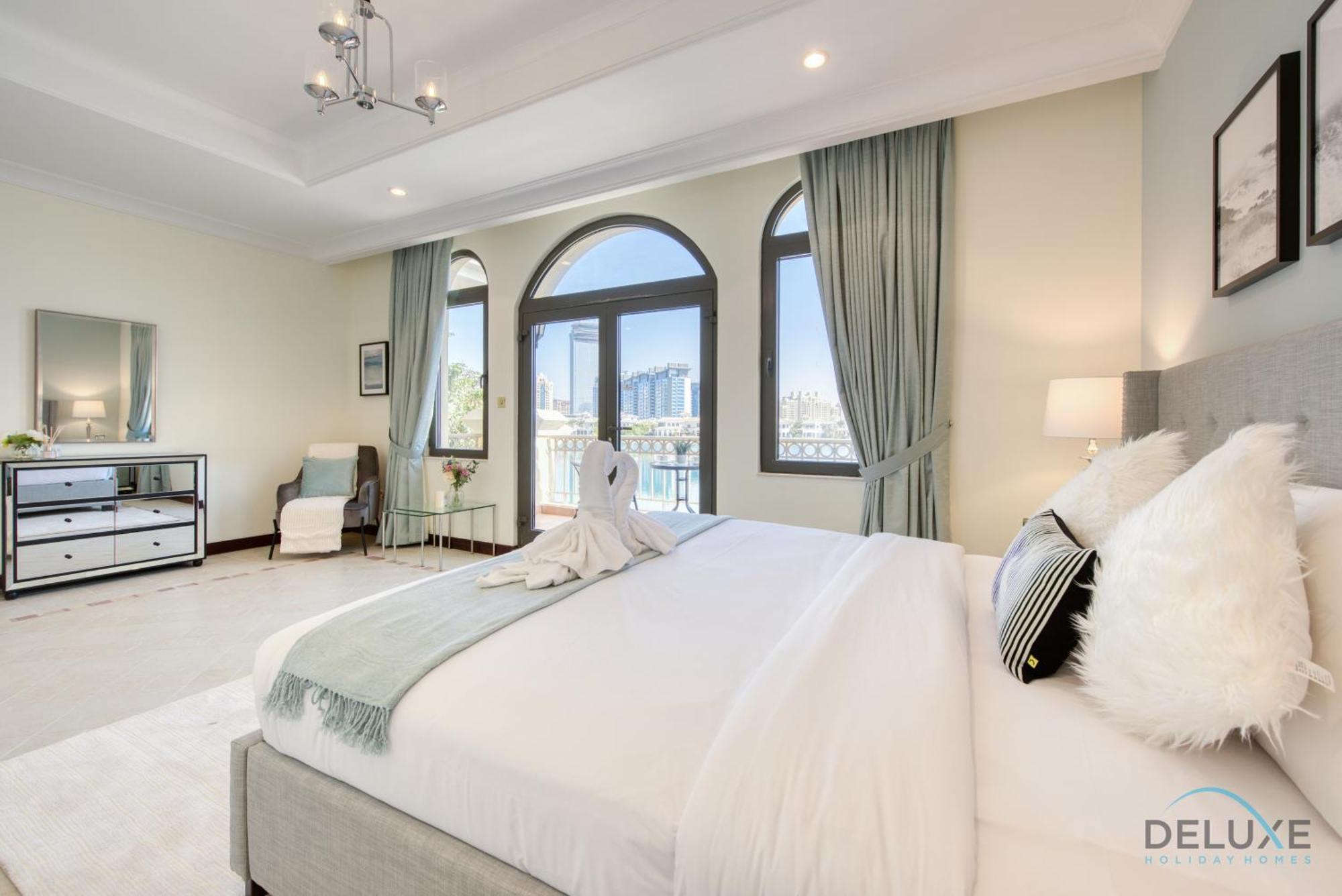 Prestigious 5br With Assistant And Private Pool In Frond O Palm Jumeirah By Deluxe Apartment Dubai