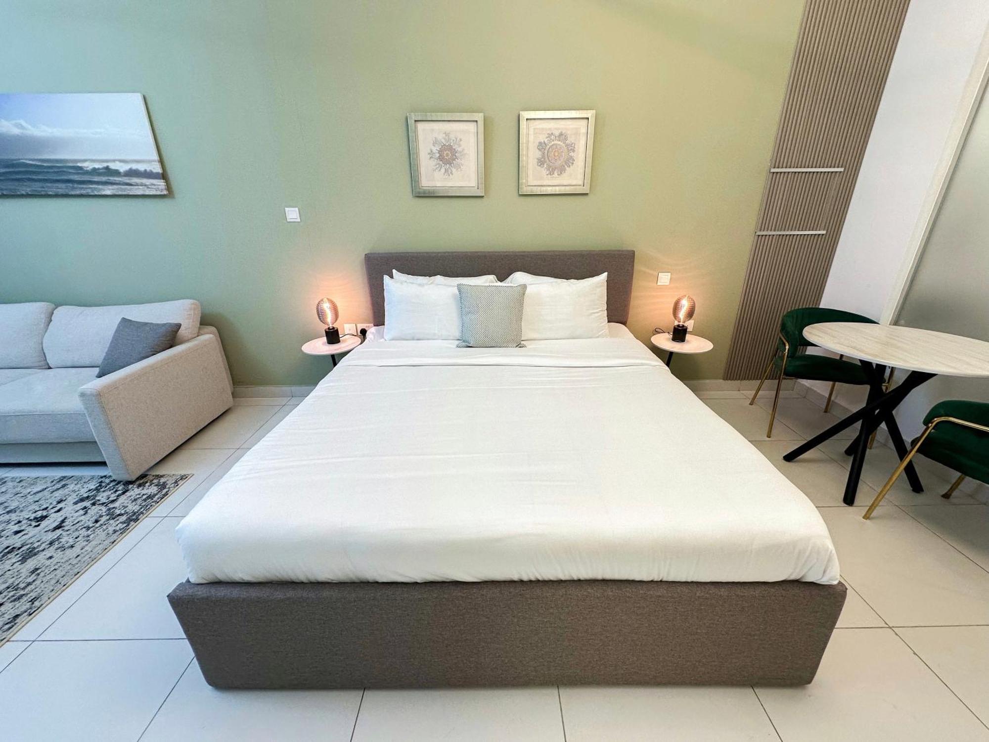 Downtown View Apartment Dubai