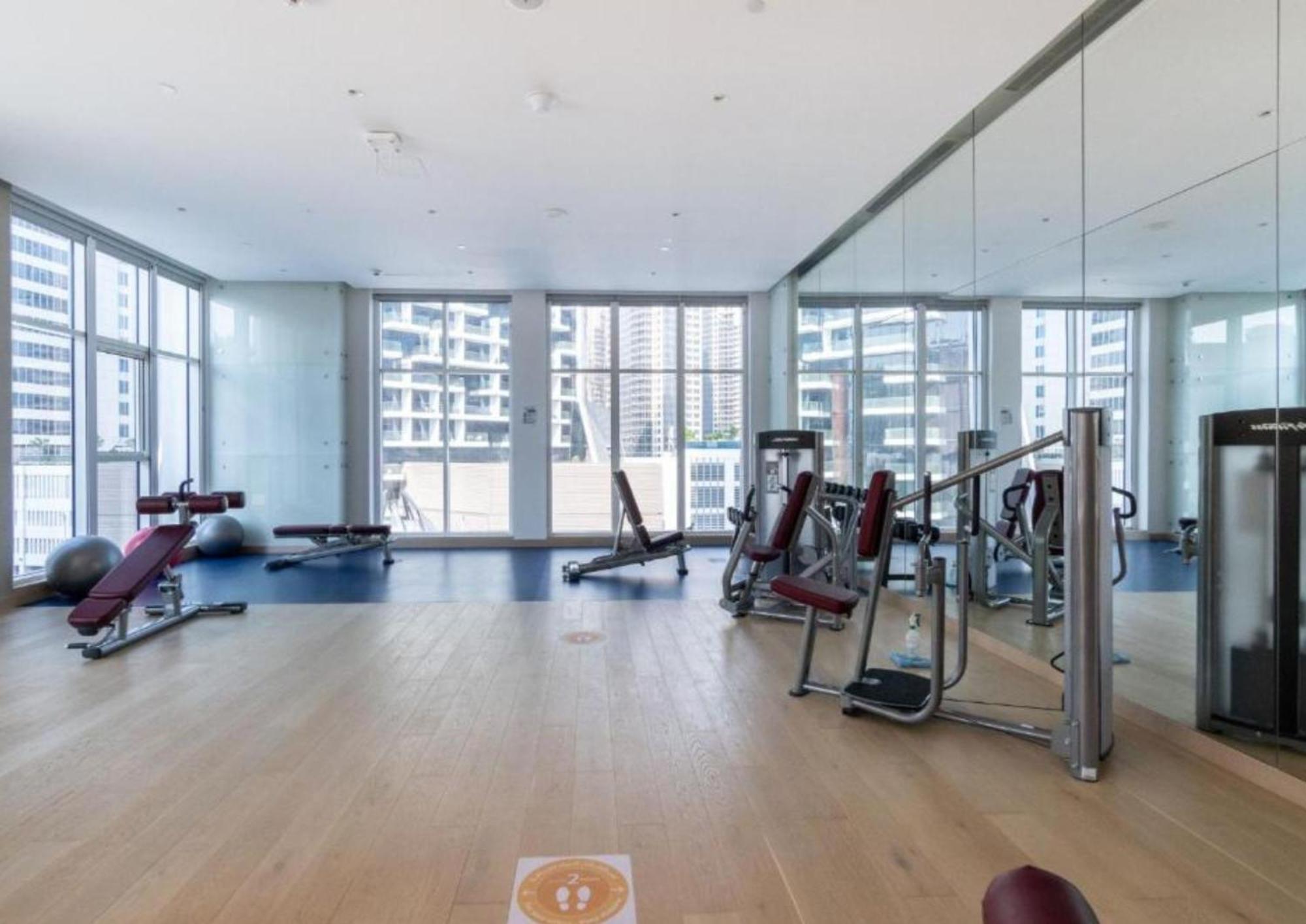 Downtown Ultra Luxury - Studio - 5 Star Facilities- 15 Min Walk To Fountain Dubai