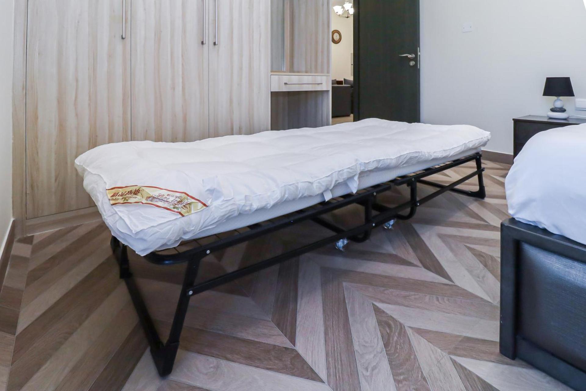 Serene Escape I Canal View I Fast Wi-fi Apartment *