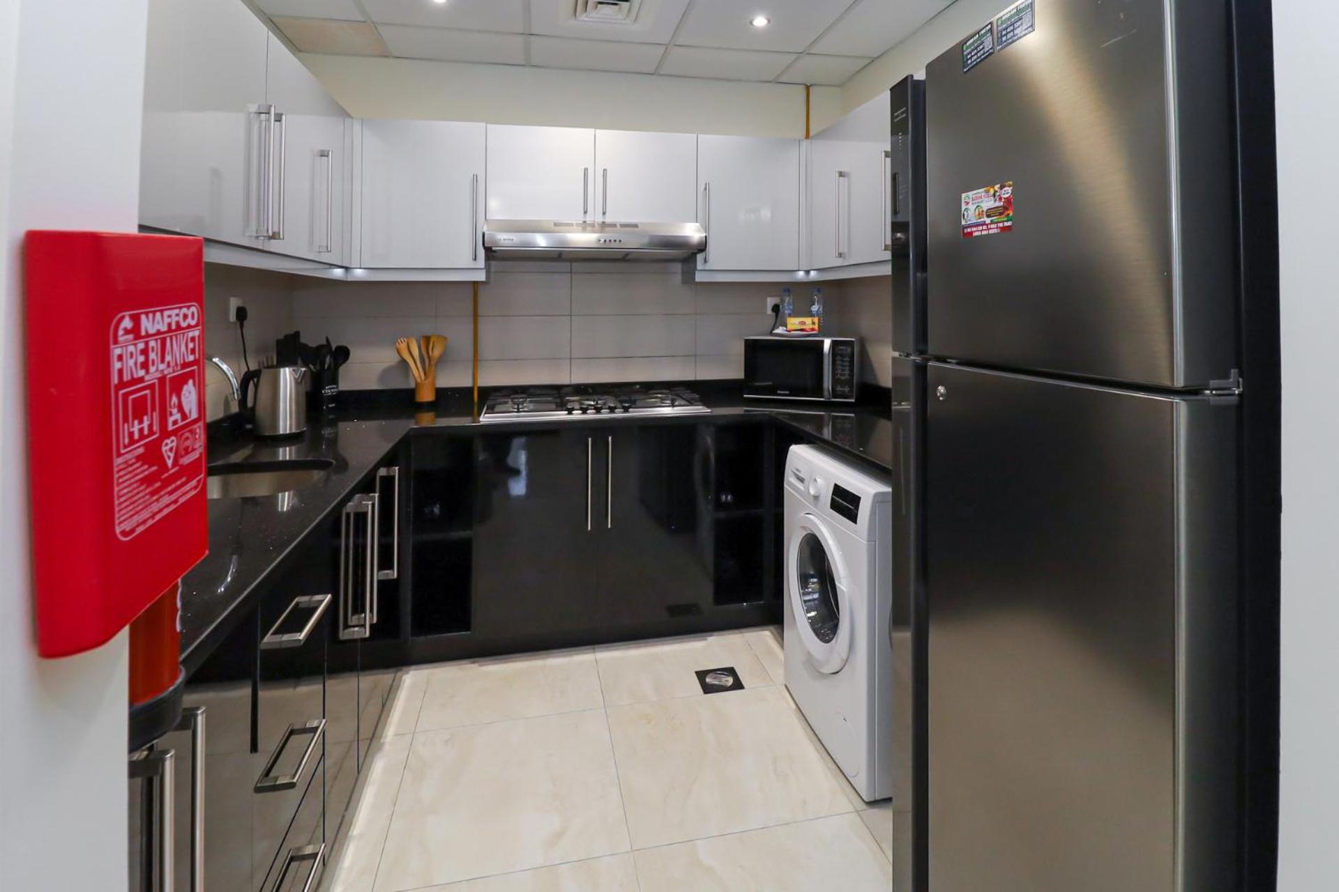 Apartment Serene Escape I Canal View I Fast Wi-fi Dubai