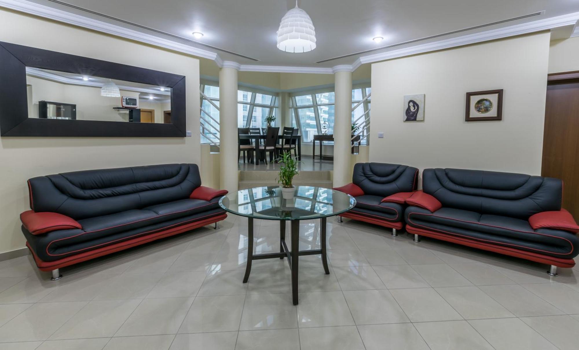 Homestay Big For ' Girls ' Only At Dubai, Marina