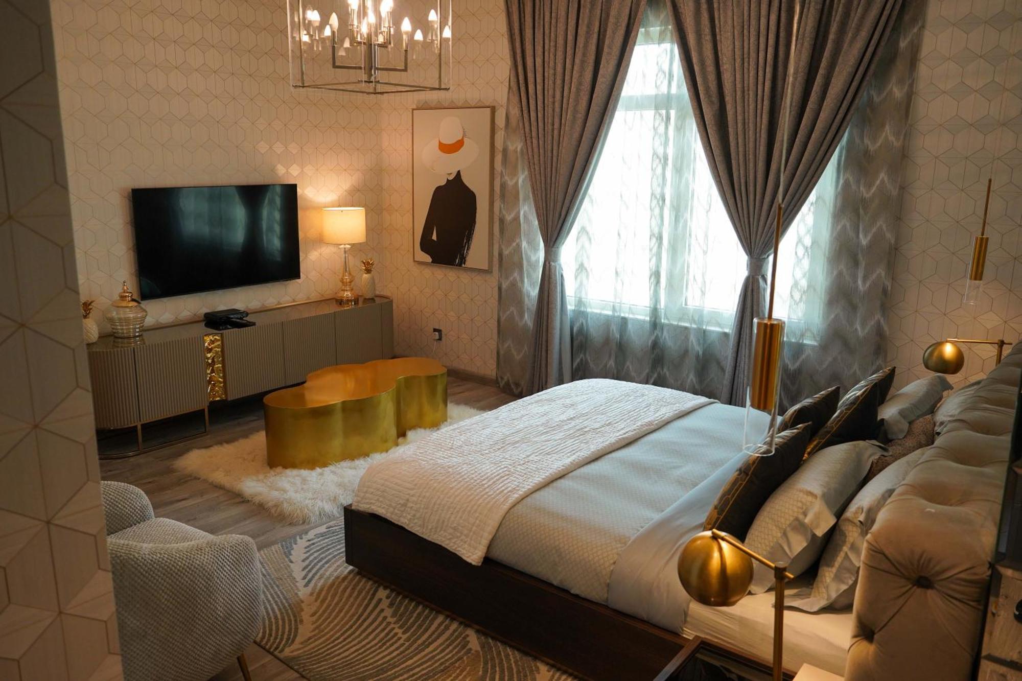 Royal Club By Rvhr, Palm Jumeirah Apartment