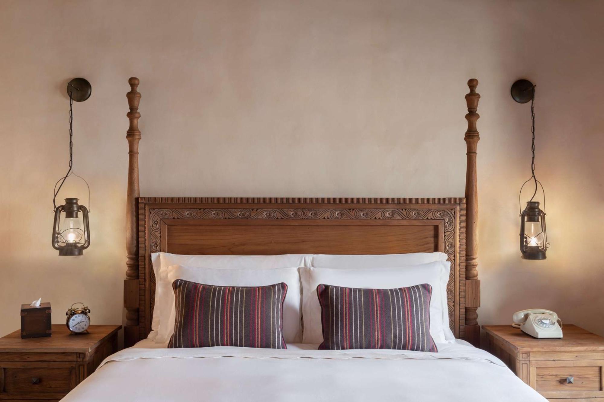 Al Seef Heritage Dubai, Curio Collection By Hilton Dubai