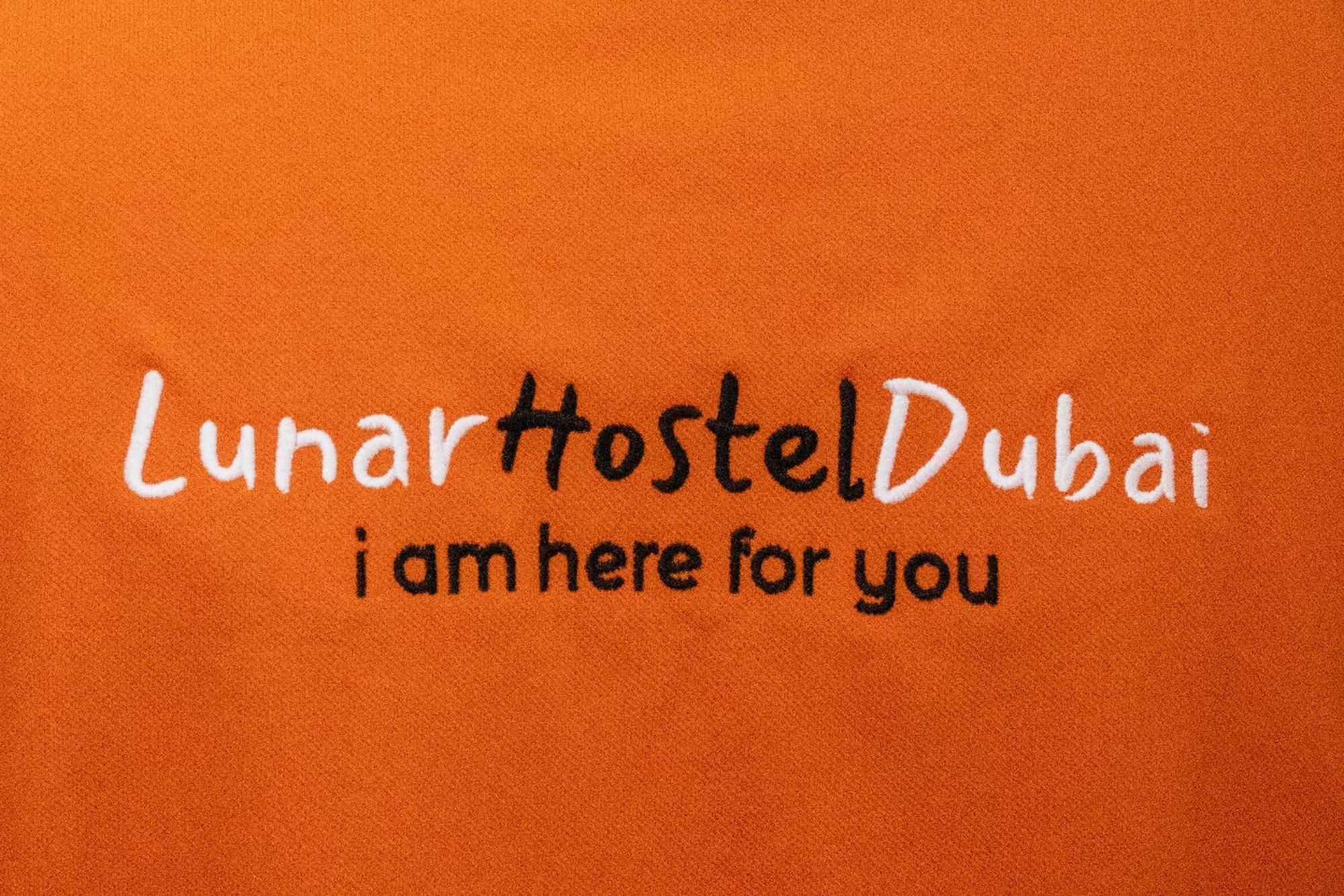 Lunar 96 Hostel *