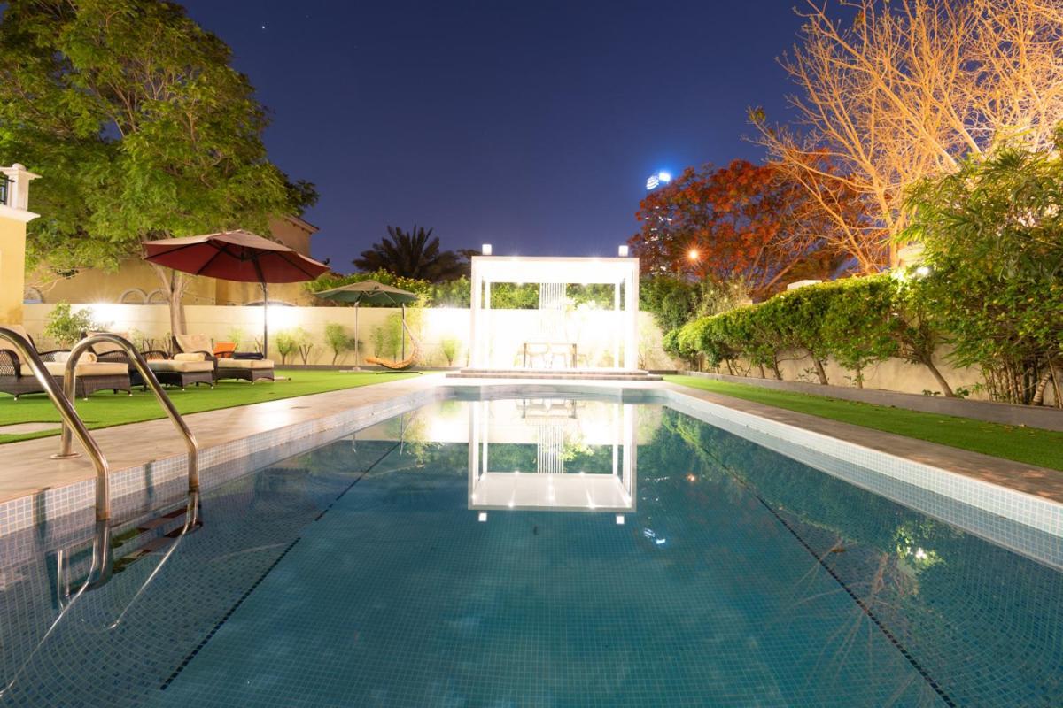 Marina Up 20 Guest Huge Private Pool Villa