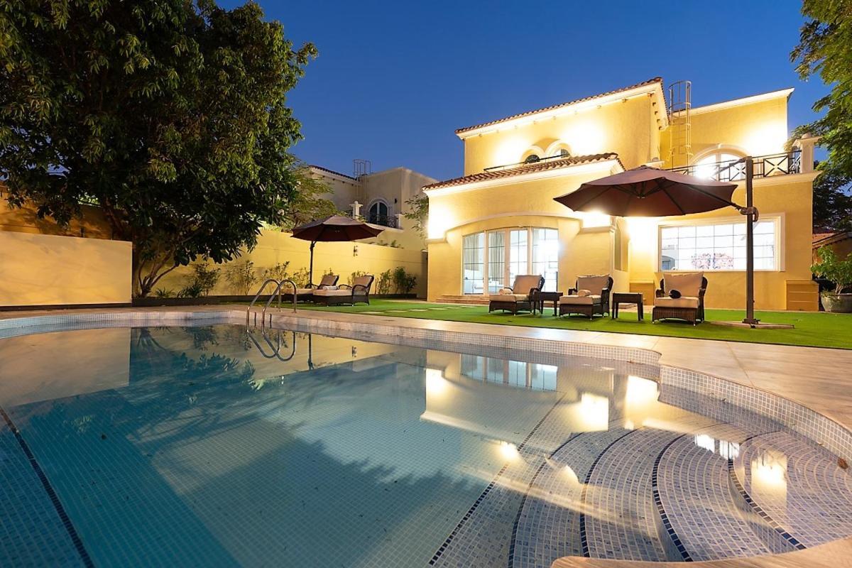Marina Up 20 Guest Huge Private Pool Villa