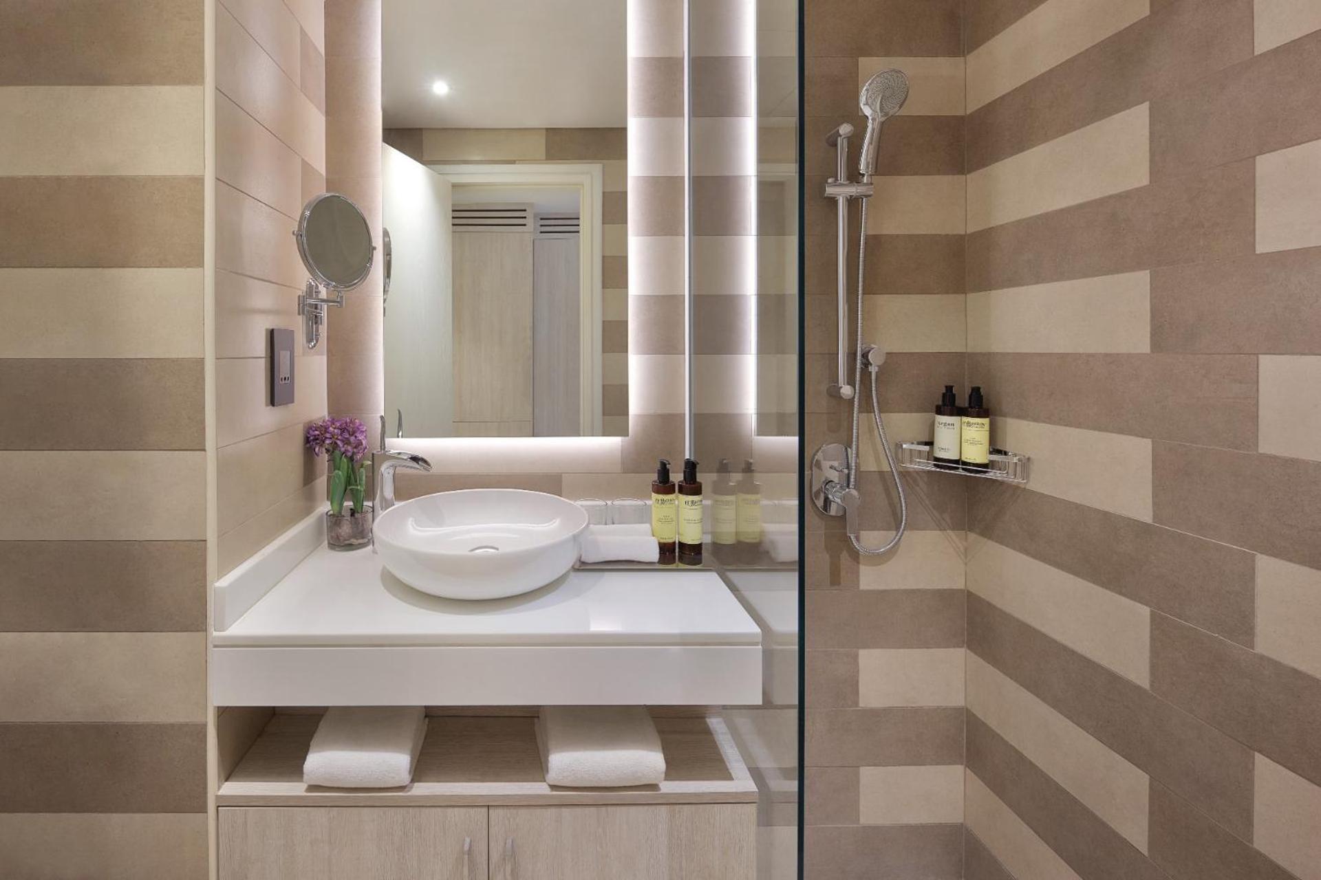 Nh Collection The Palm Hotel 4*
