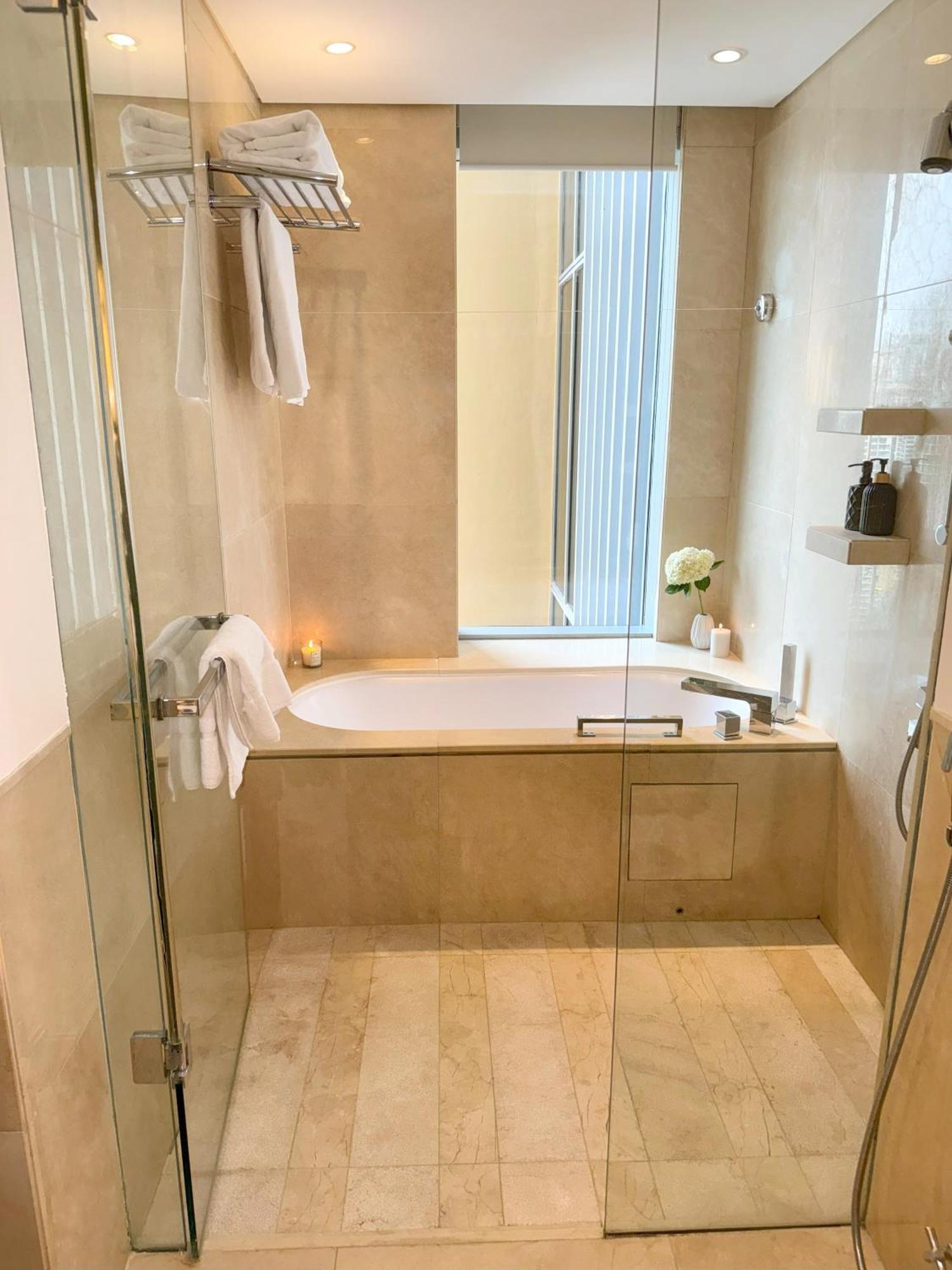 Stunning View Jw Marriott Marina Apartment *