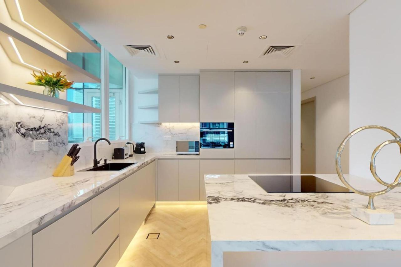 Apartment Trident Waterfront - Gorgeous Three Bedroom