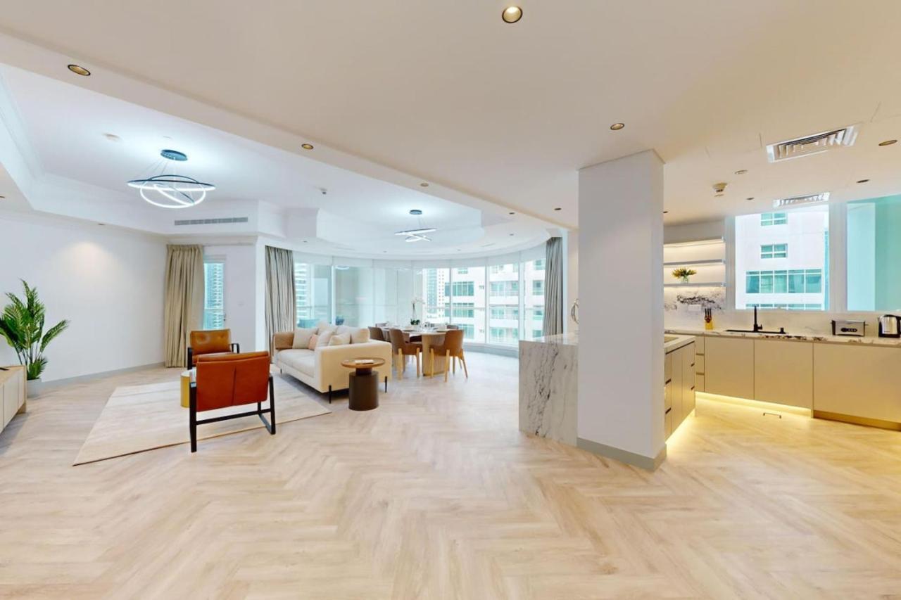 Trident Waterfront - Gorgeous Three Bedroom * Dubai