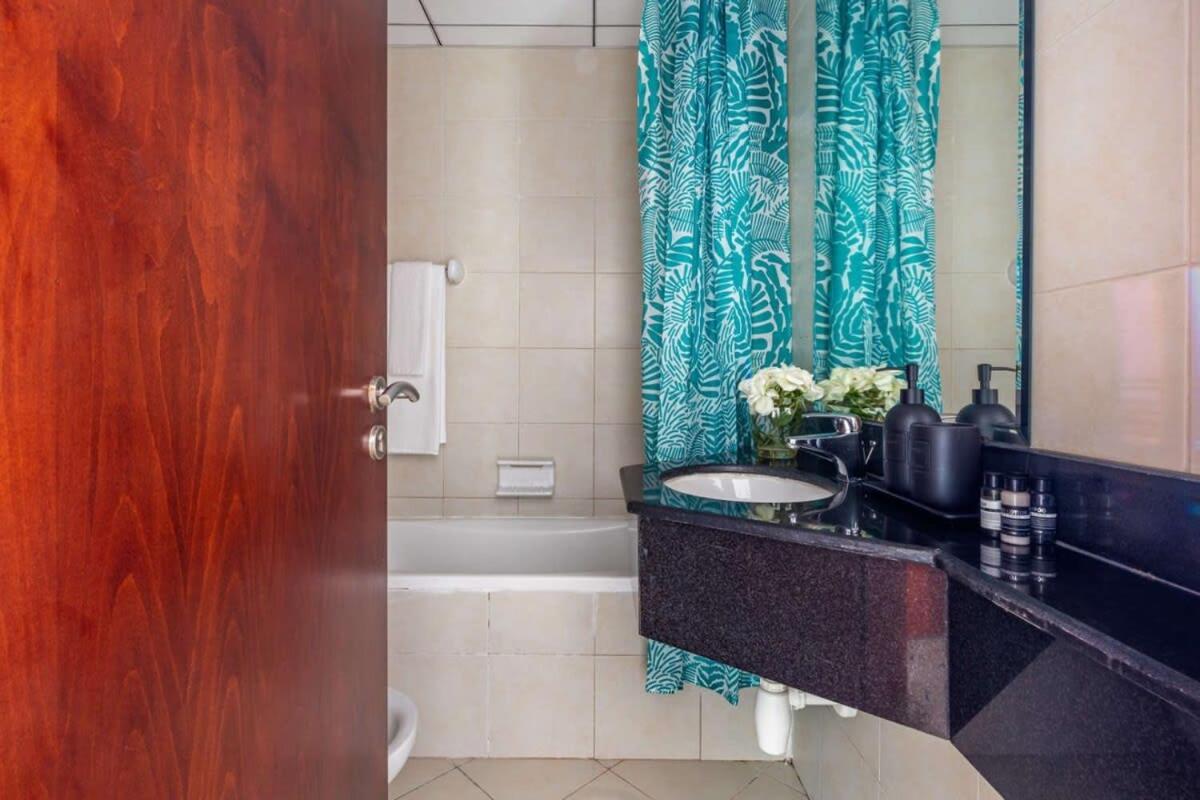 Apartment Frank Porter - Icon Tower 1 Dubai