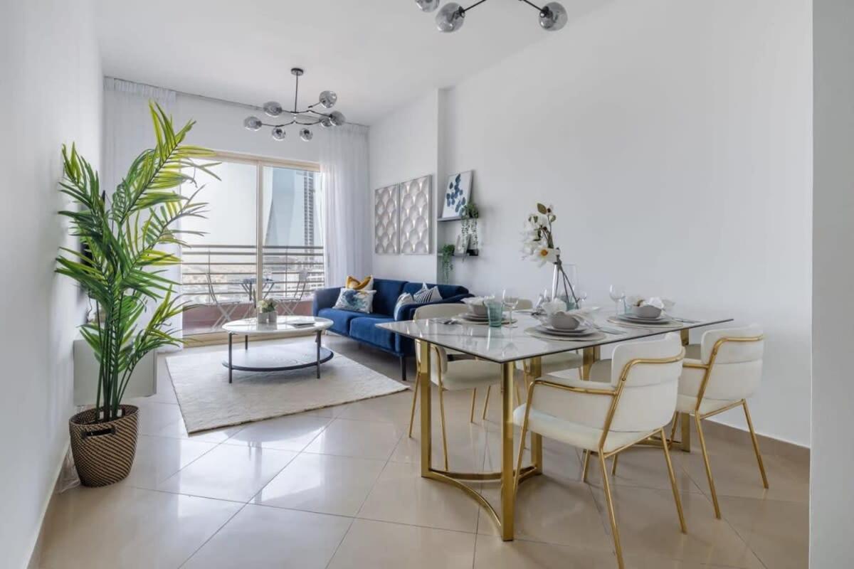 Apartment Frank Porter - Icon Tower 1 Dubai