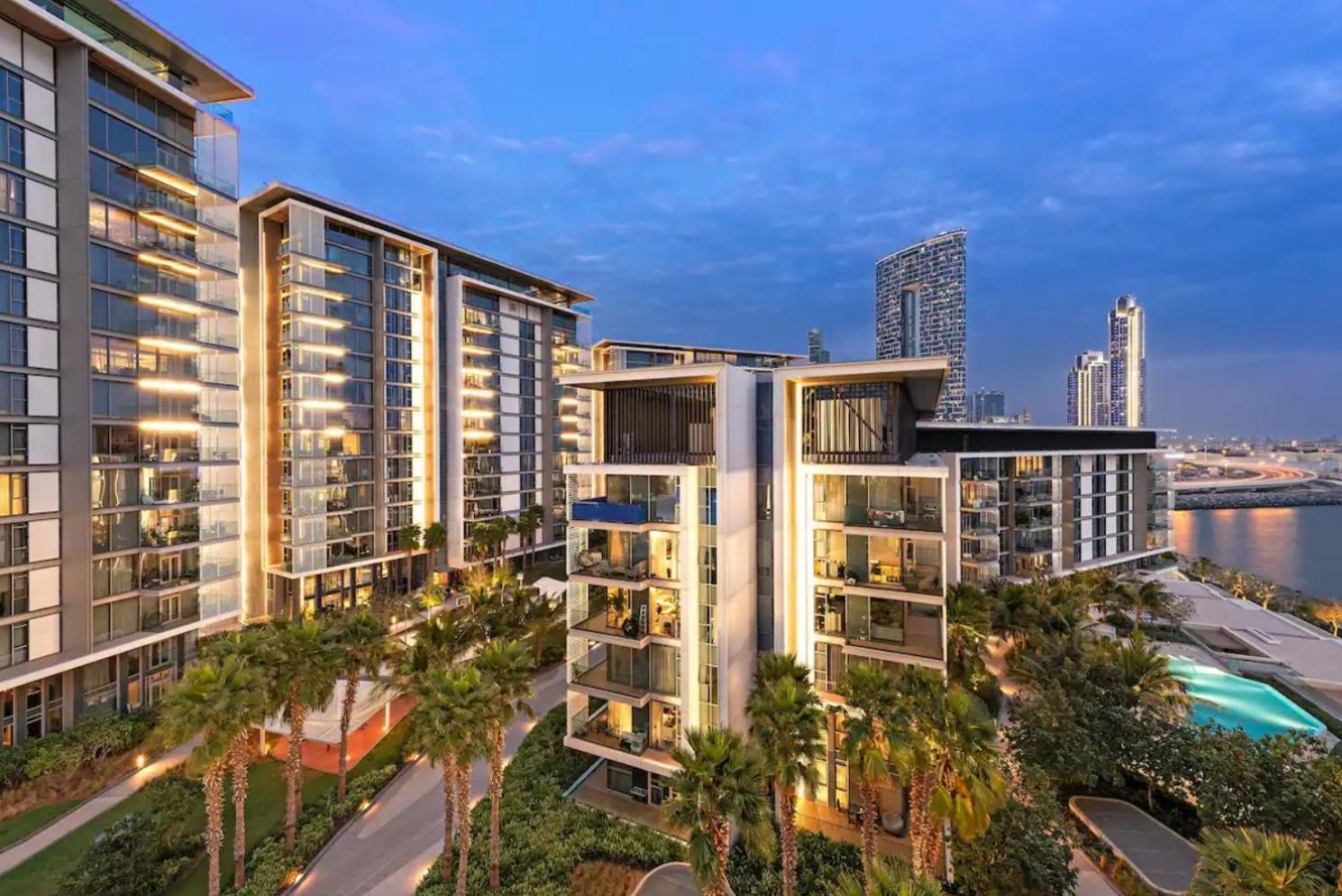 Aya Boutique - Stunning 1br Surrounding The Sea Views & Ain Apartment