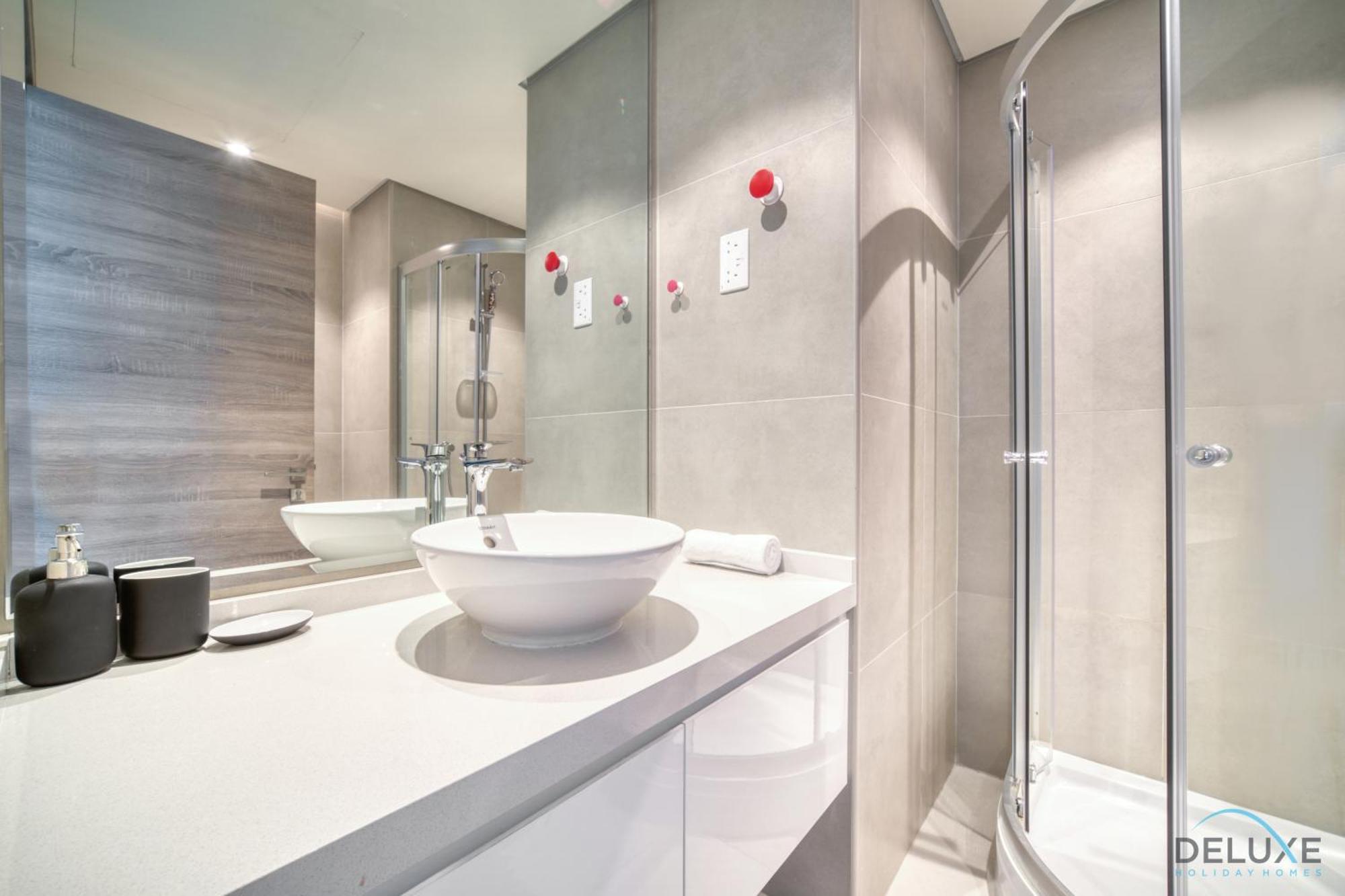 Comfortable 2br At One Marina By Deluxe Homes Apartment Dubai