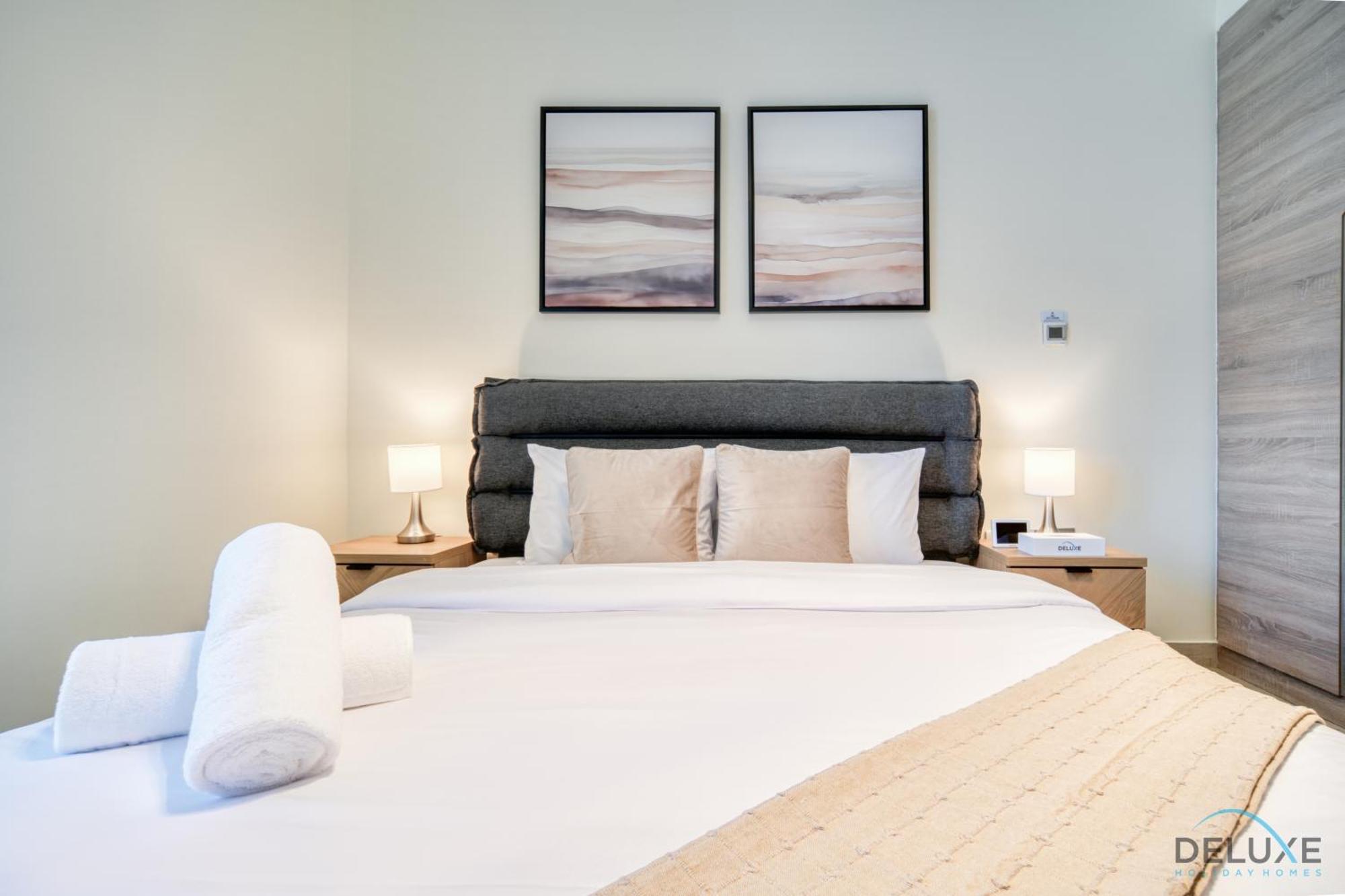 Comfortable 2br At One Marina By Deluxe Homes *
