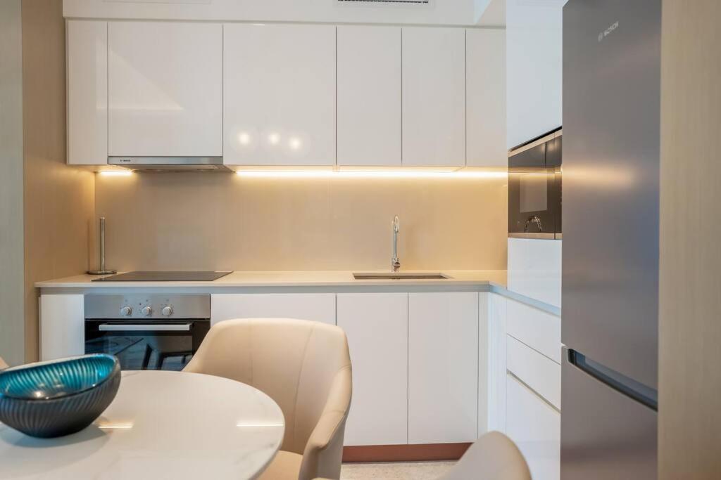 Zapbed House - Ultra Luxury 1bhk At Creek Harbour I Ix Ix Apartment Dubai