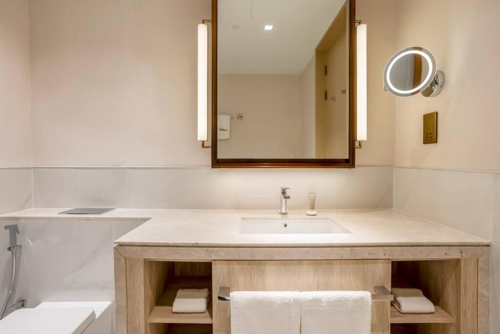 Zapbed House - Ultra Luxury 1bhk At Creek Harbour I Ix Ix * Dubai