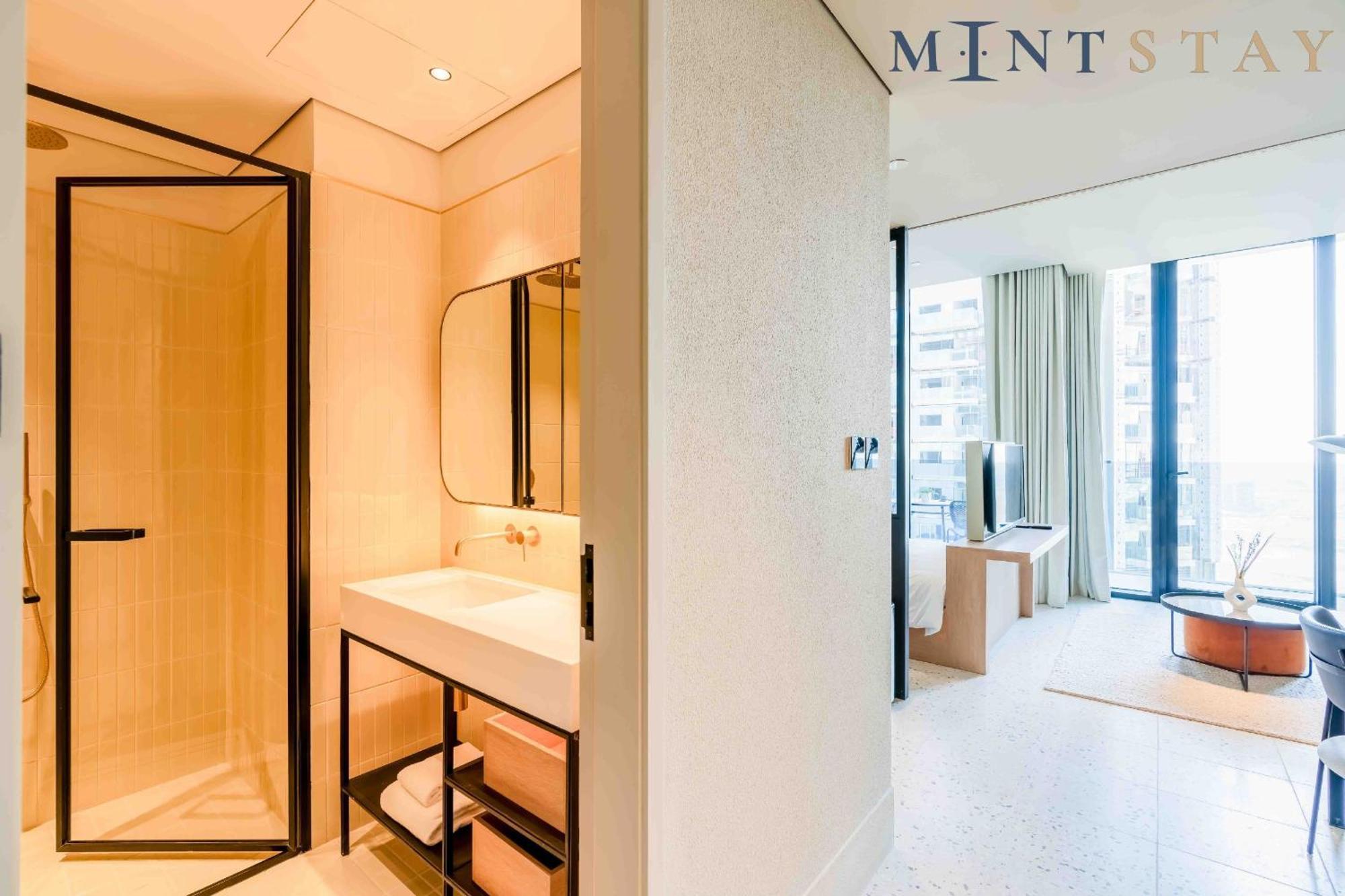 Upside Living, Business Bay - Mint Apartment Dubai
