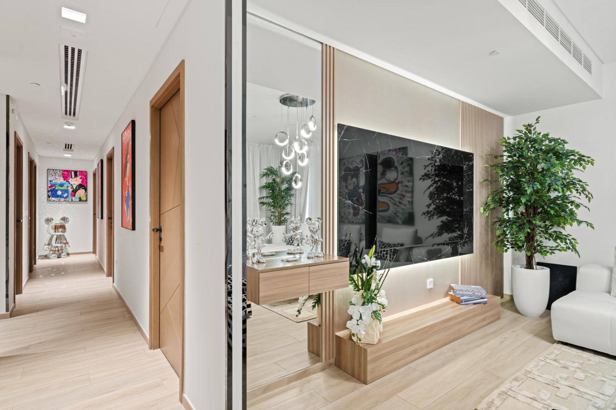 Apartment Creek Escape - Palace Residences - Creek Harbour Dubai