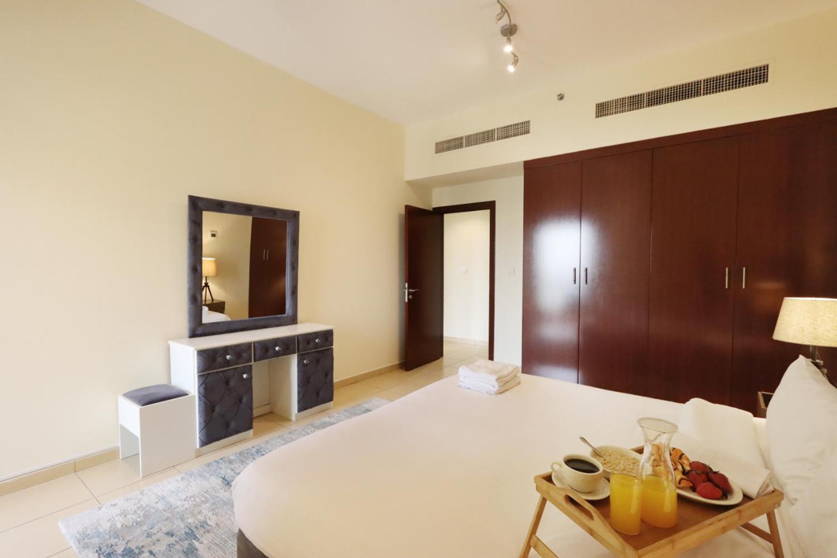 Apartment Jbr The Walk Rimal 5 Suites High Floor 3 Bedroom *