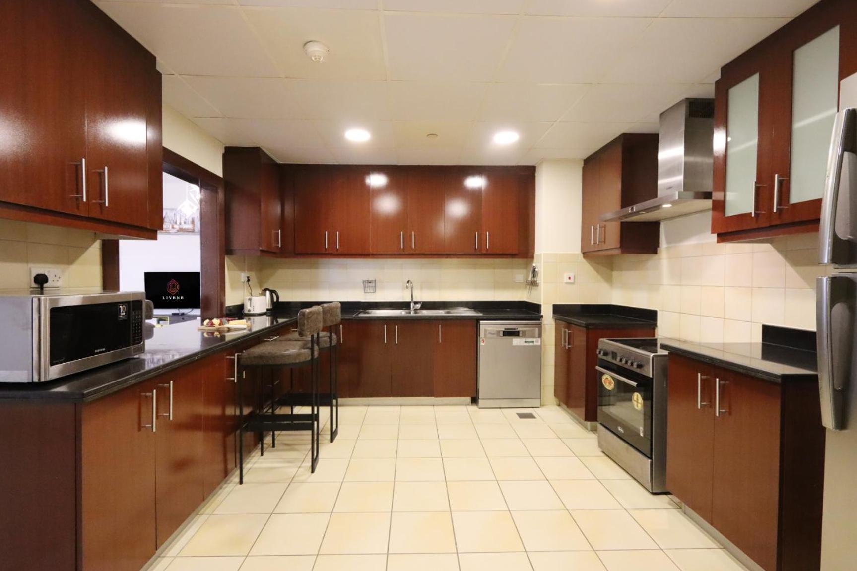 Apartment Jbr The Walk Rimal 5 Suites High Floor 3 Bedroom Dubai