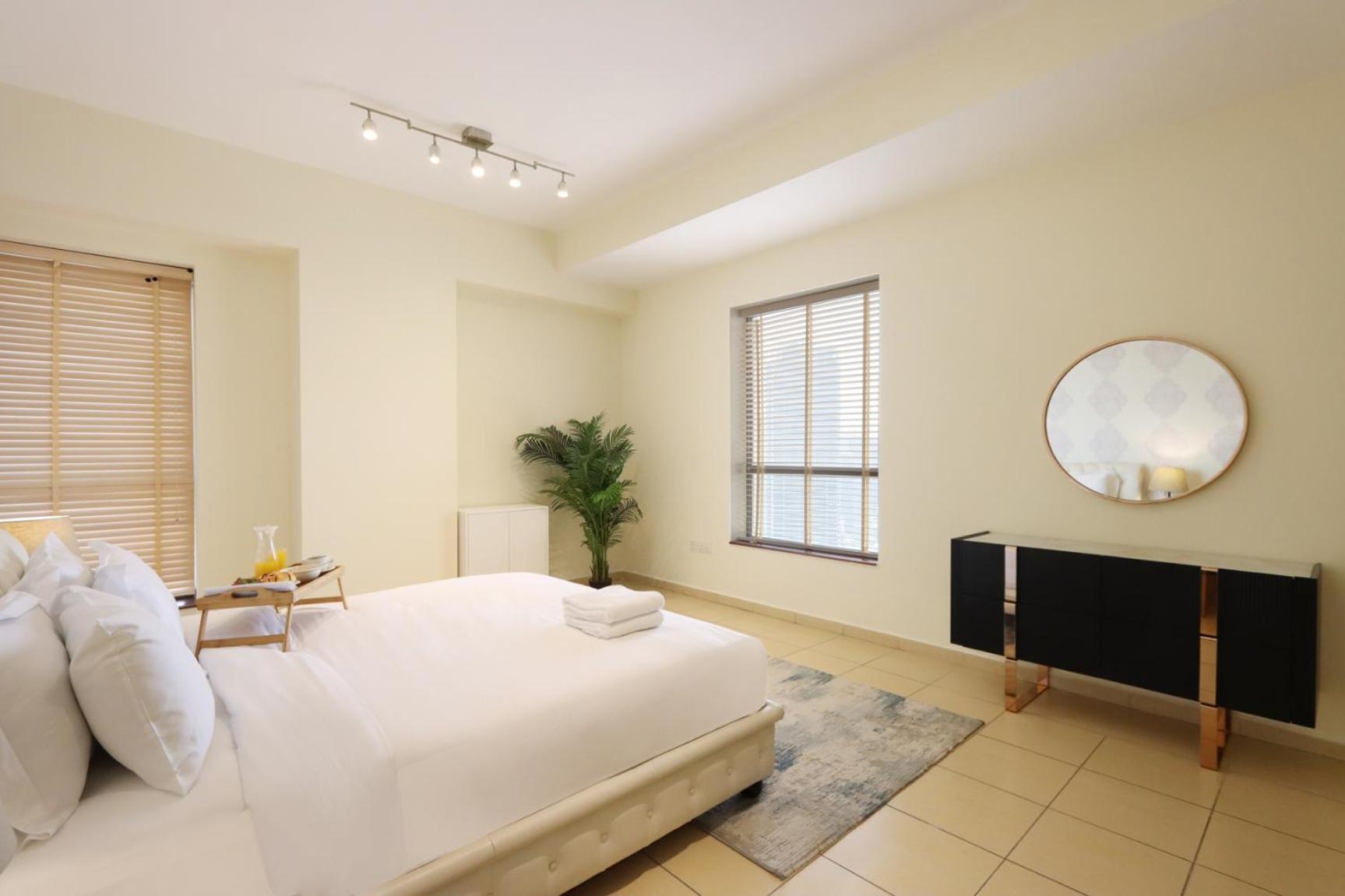 Jbr The Walk Rimal 5 Suites High Floor 3 Bedroom Dubai