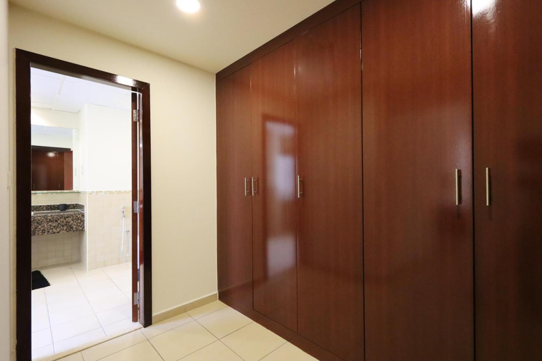 Jbr The Walk Rimal 5 Suites High Floor 3 Bedroom * Dubai