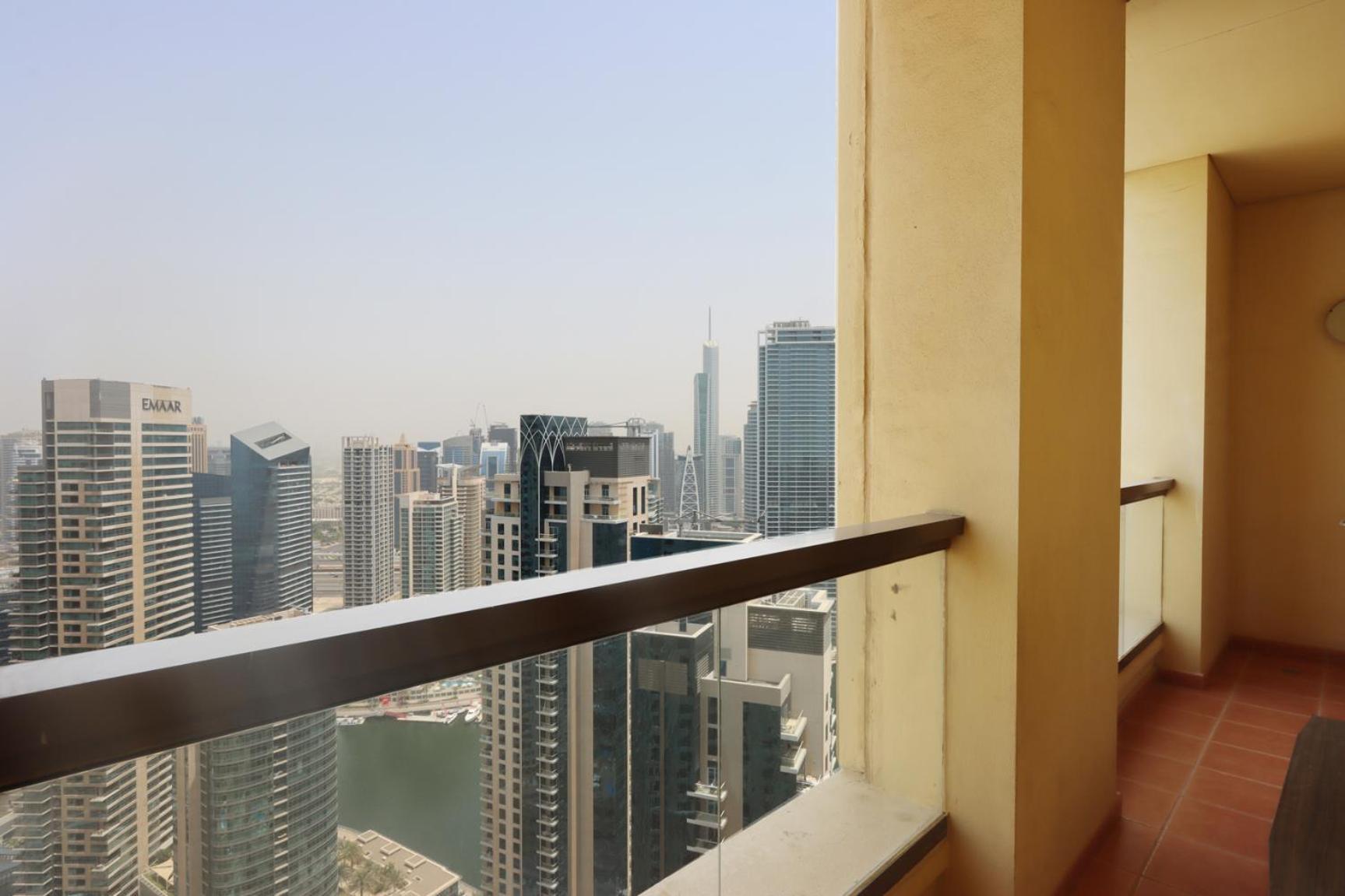 Jbr The Walk Rimal 5 Suites High Floor 3 Bedroom Apartment Dubai