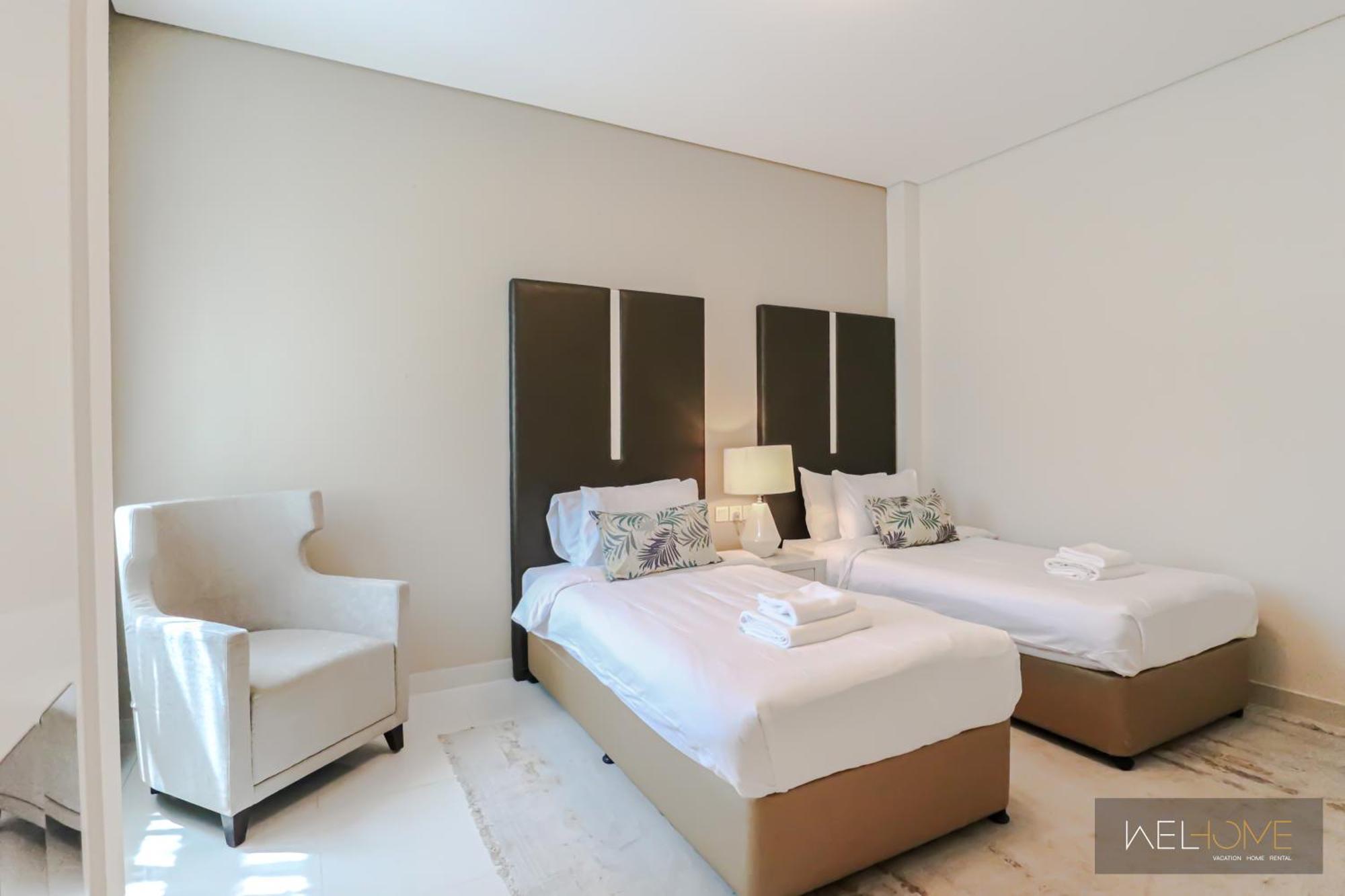 Welhome - Luxury Living In Business Bay 2br + Maid's Apartment Dubai