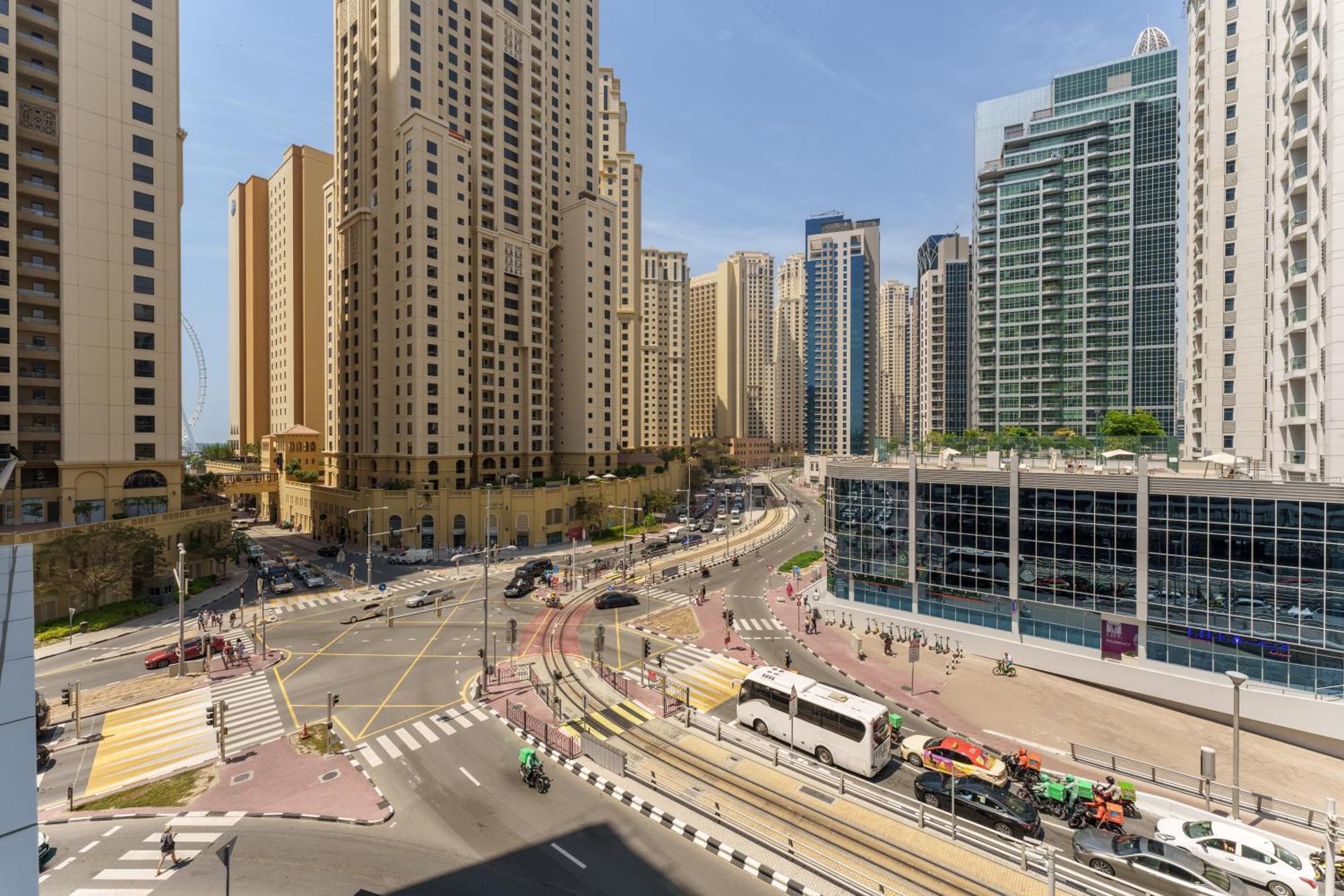 Stylish At Sparkle Tower Jbr By Suiteable Dubai