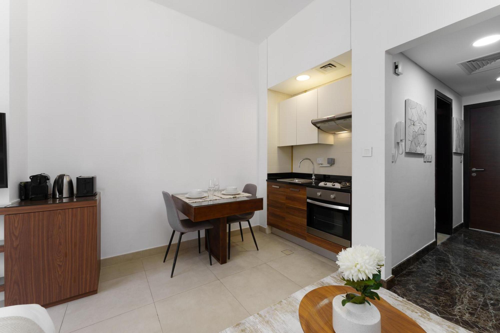 Stylish At Sparkle Tower Jbr By Suiteable