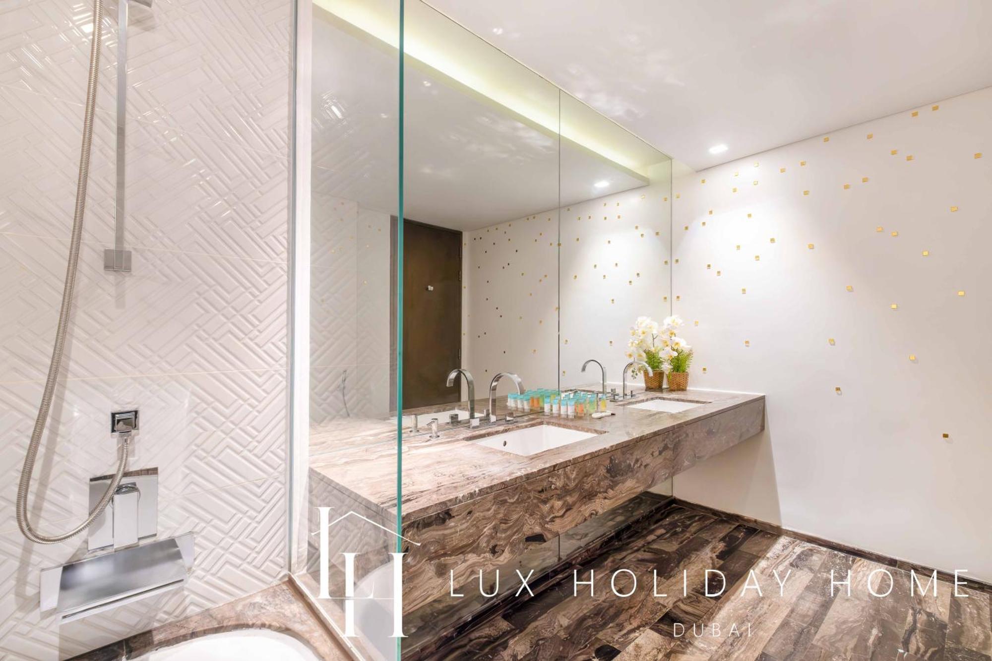 Apartment Lux - Lavish With Full Palm Jumeirah View 3 *