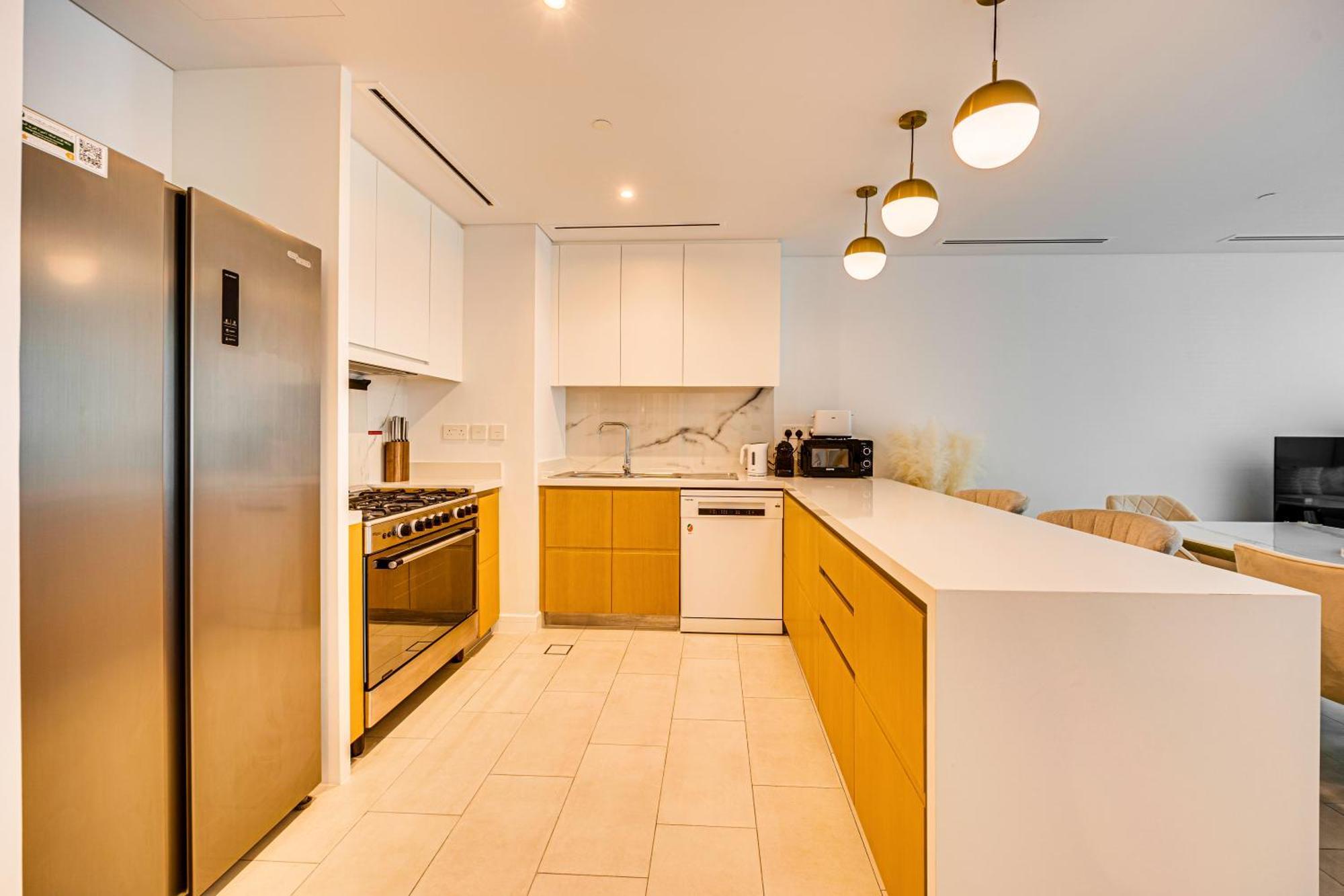Stylish Sea View From New 2bd La Vie