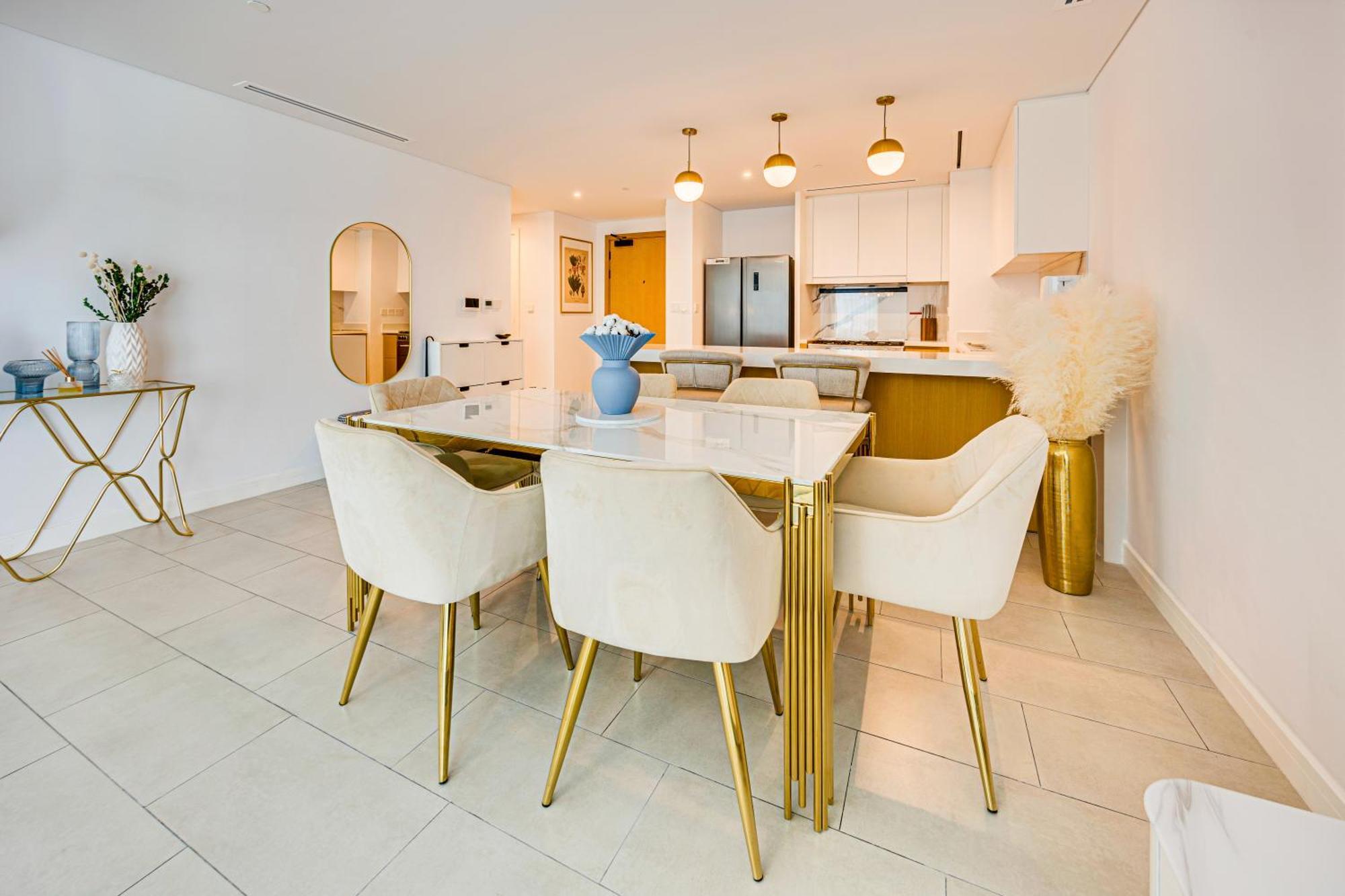 Apartment Stylish Sea View From New 2bd La Vie *