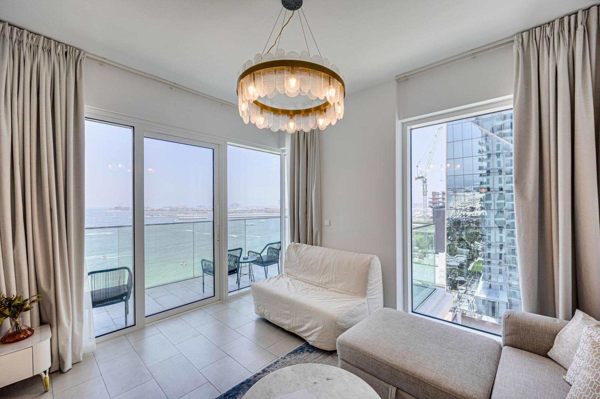 Stylish Sea View From New 2bd La Vie